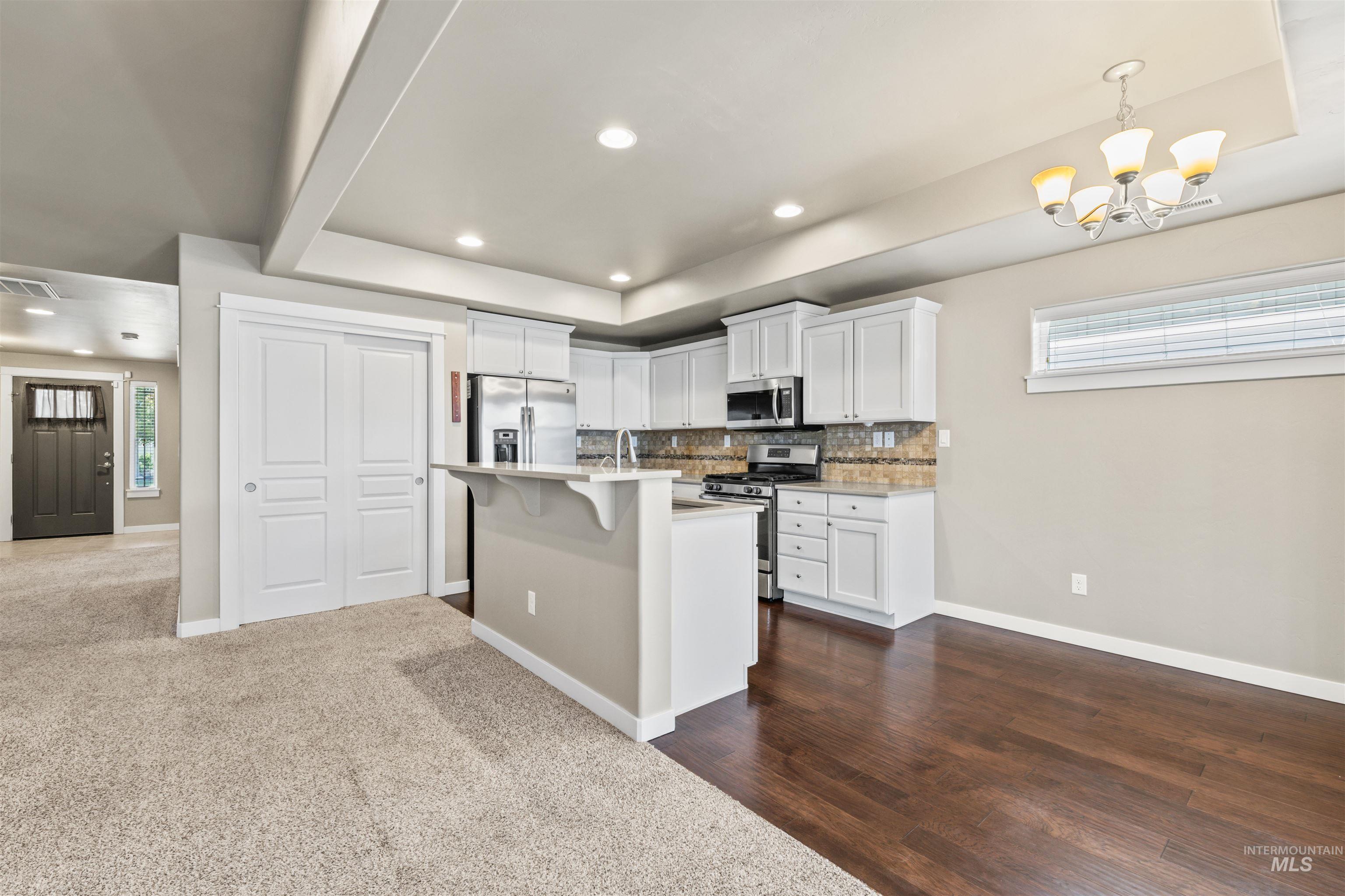3605 S Edgeview, Nampa, Idaho 83686, 3 Bedrooms, 2 Bathrooms, Residential For Sale, Price $439,900, 98947478