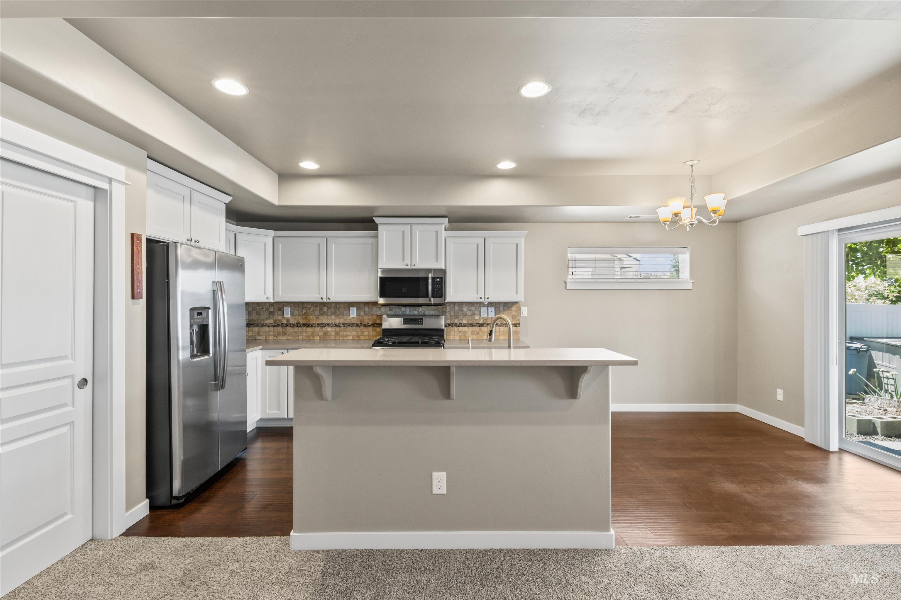 3605 S Edgeview, Nampa, Idaho 83686, 3 Bedrooms, 2 Bathrooms, Residential For Sale, Price $439,900, 98947478