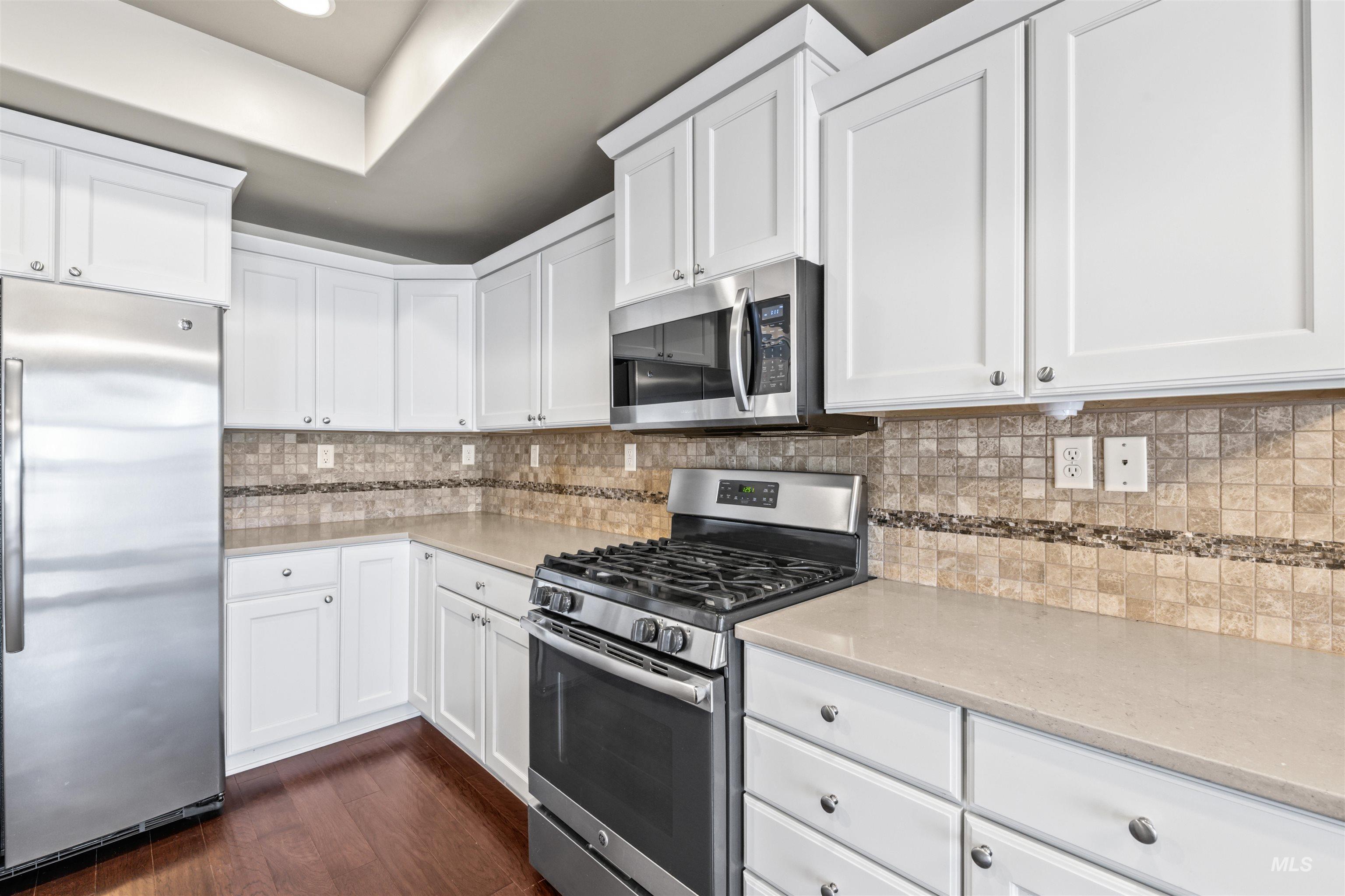 3605 S Edgeview, Nampa, Idaho 83686, 3 Bedrooms, 2 Bathrooms, Residential For Sale, Price $439,900, 98947478