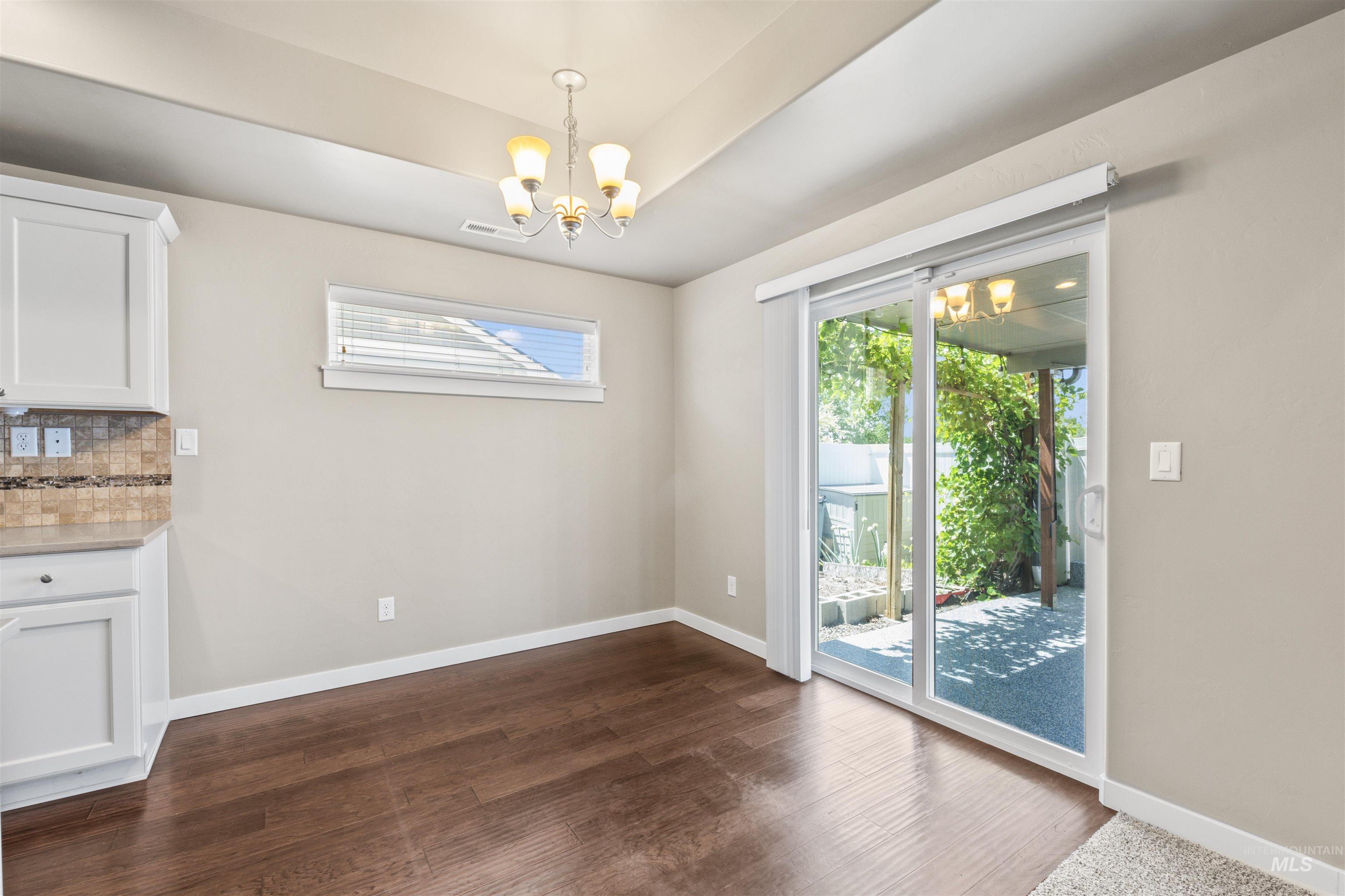 3605 S Edgeview, Nampa, Idaho 83686, 3 Bedrooms, 2 Bathrooms, Residential For Sale, Price $439,900, 98947478
