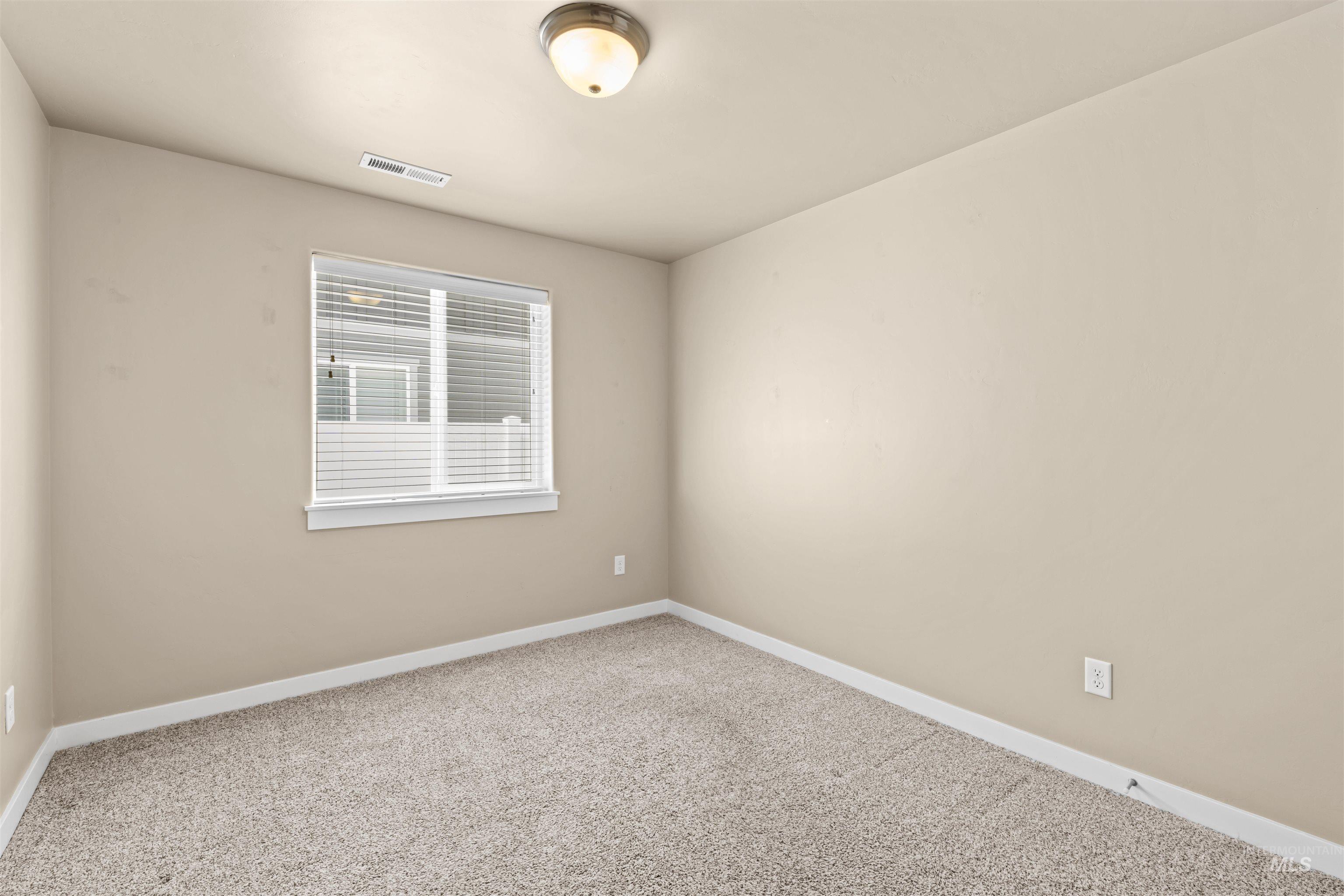 3605 S Edgeview, Nampa, Idaho 83686, 3 Bedrooms, 2 Bathrooms, Residential For Sale, Price $439,900, 98947478