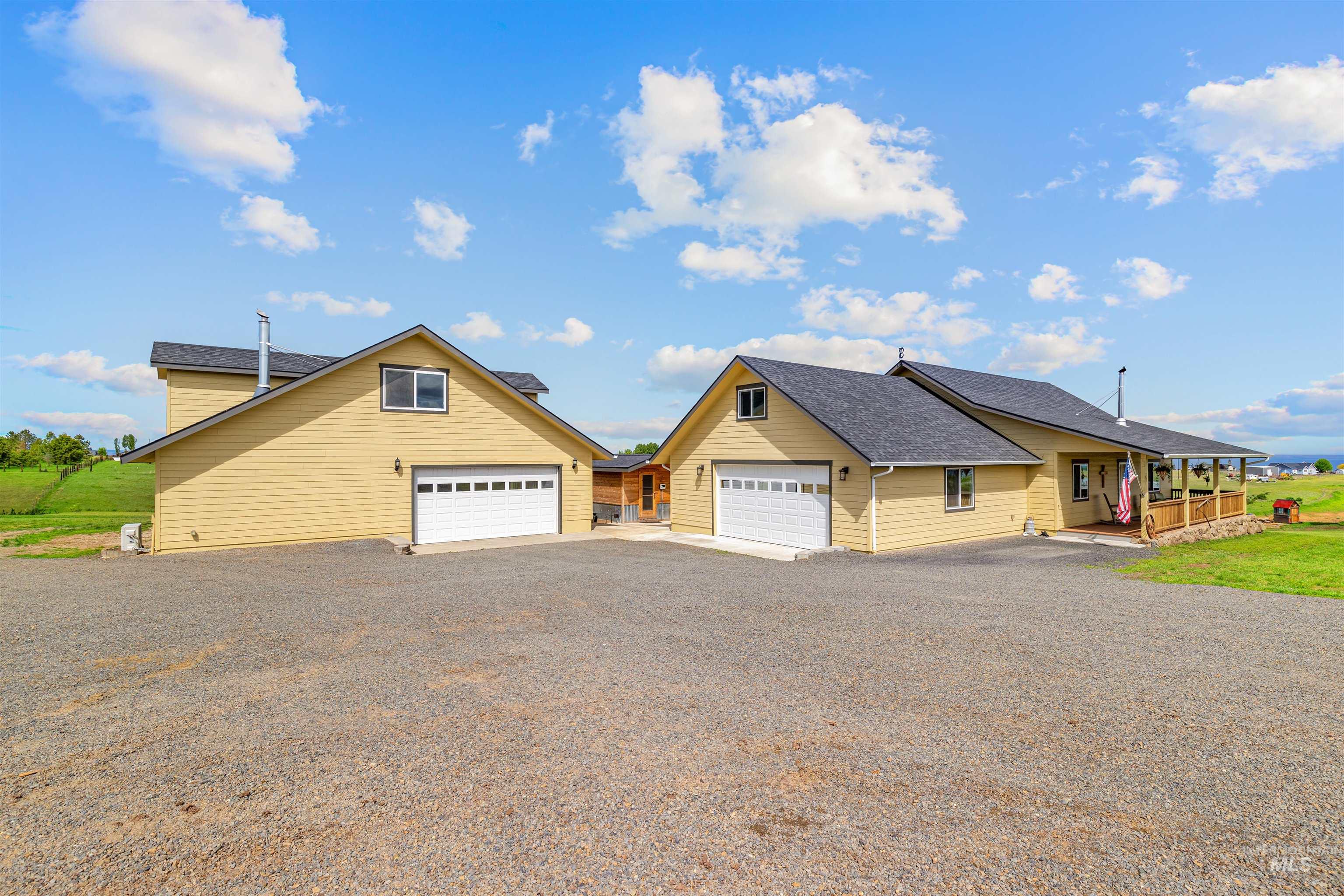 35406 Galen Drive, Lewiston, Idaho 83501, 2 Bedrooms, 1 Bathroom, Residential For Sale, Price $845,000, 98947481