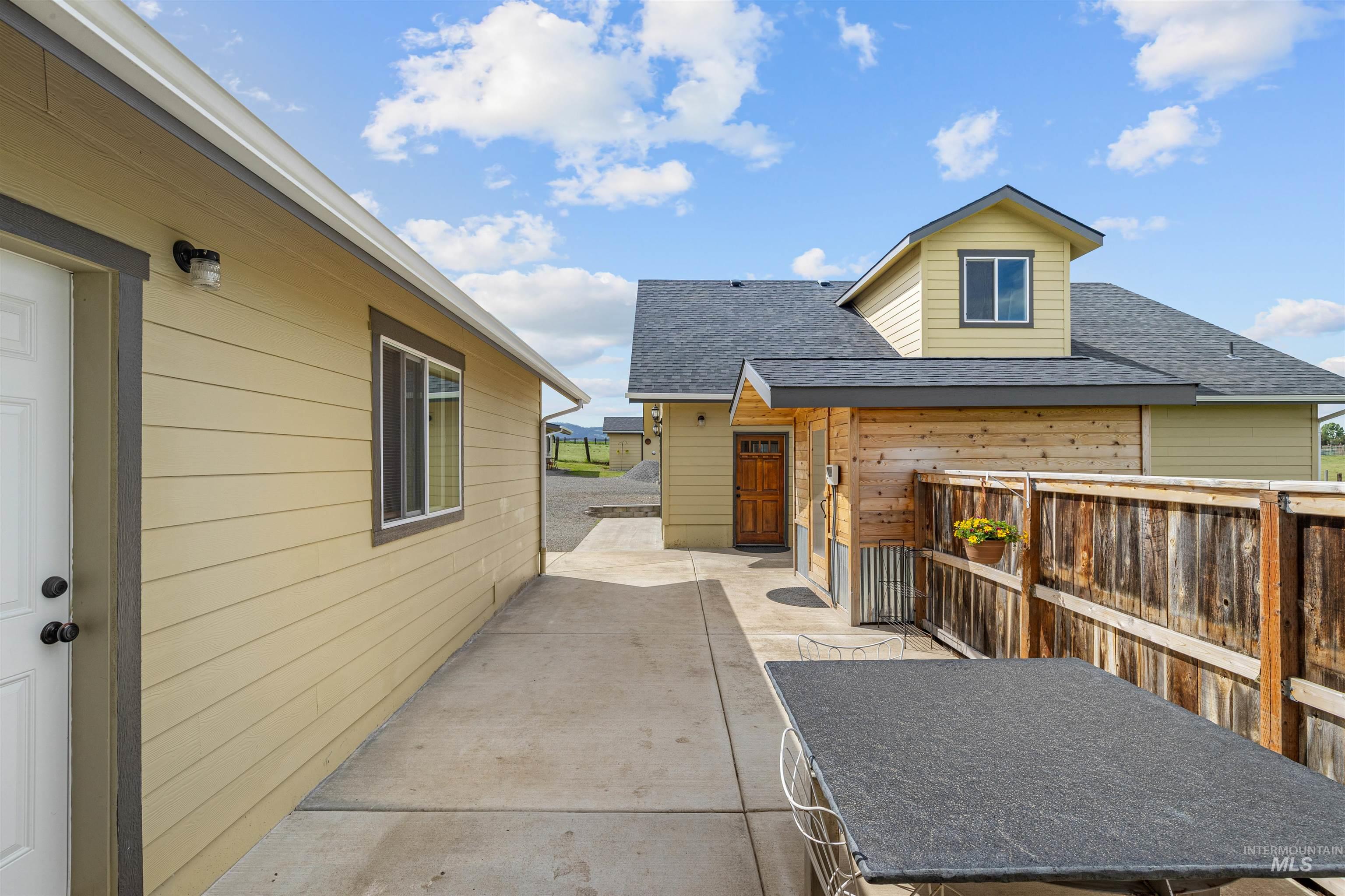 35406 Galen Drive, Lewiston, Idaho 83501, 2 Bedrooms, 1 Bathroom, Residential For Sale, Price $845,000, 98947481