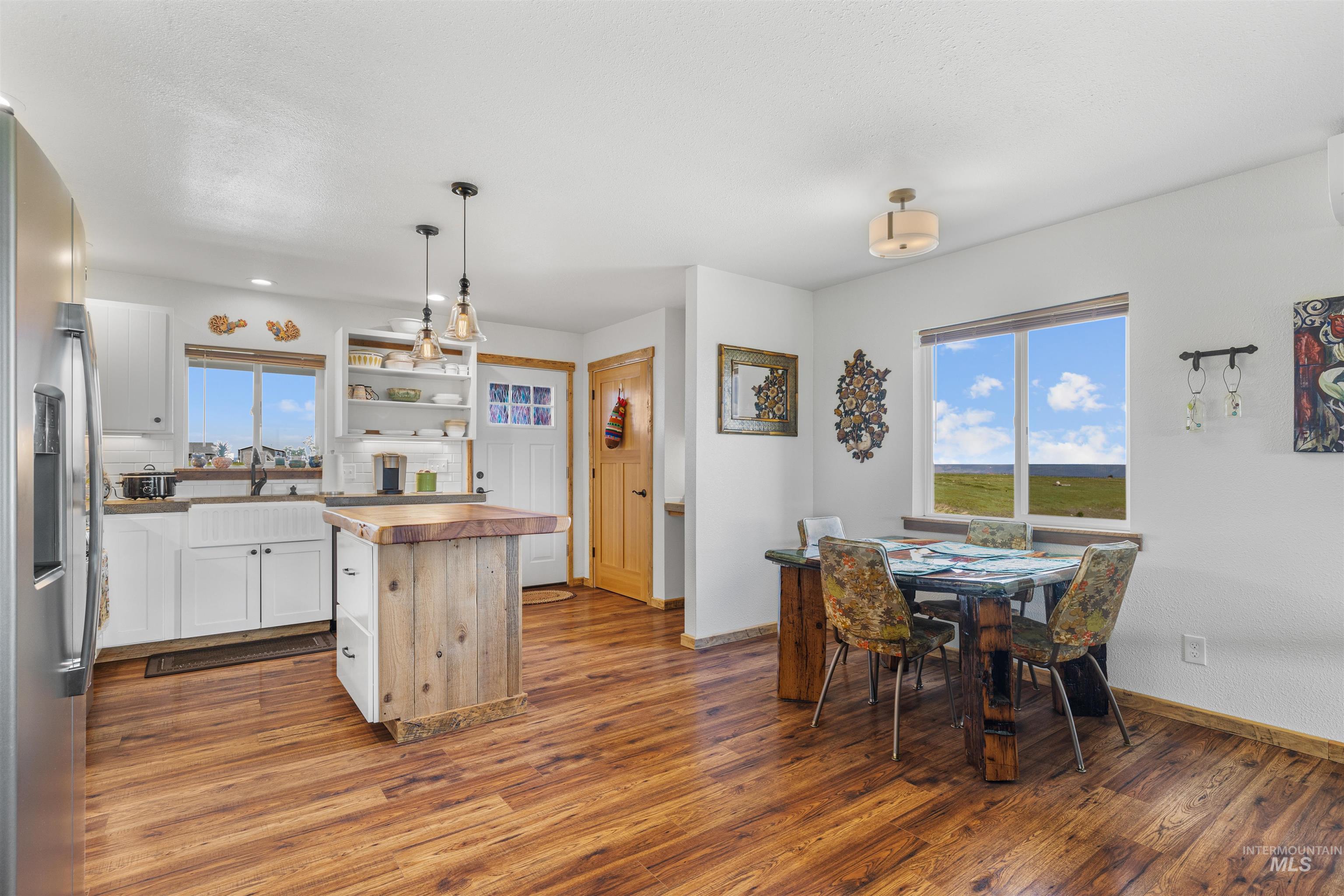 35406 Galen Drive, Lewiston, Idaho 83501, 2 Bedrooms, 1 Bathroom, Residential For Sale, Price $845,000, 98947481