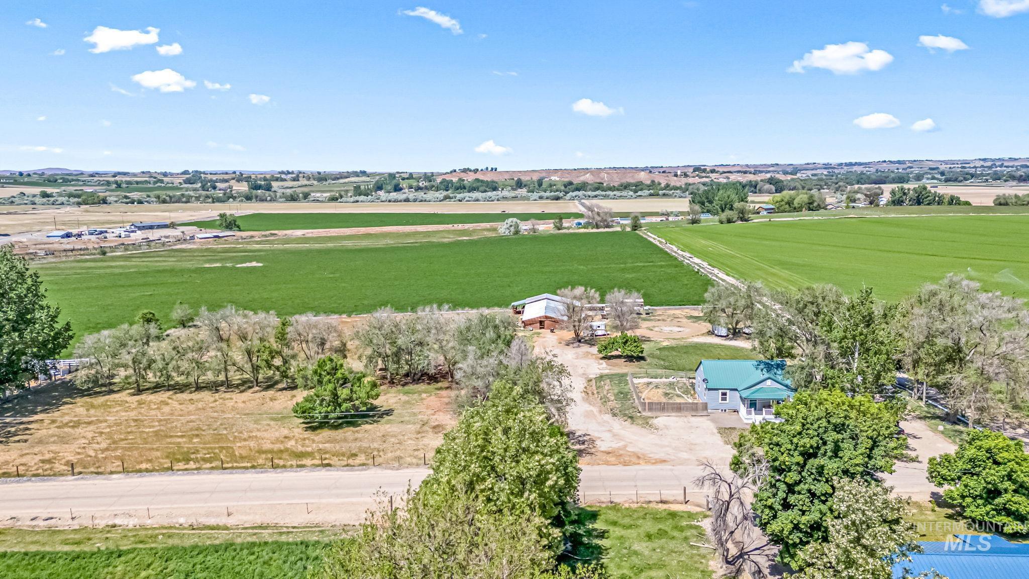 2524 Succor Creek Road, Homedale, Idaho 83628, 4 Bedrooms, 2 Bathrooms, Residential For Sale, Price $624,900, 98947491