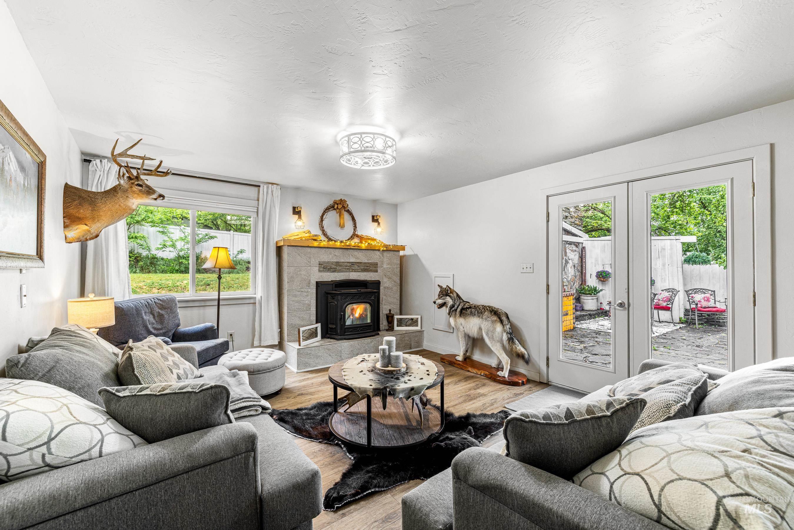 509 S Main St, Riggins, Idaho 83549, 4 Bedrooms, 3 Bathrooms, Residential For Sale, Price $599,000, 98947526