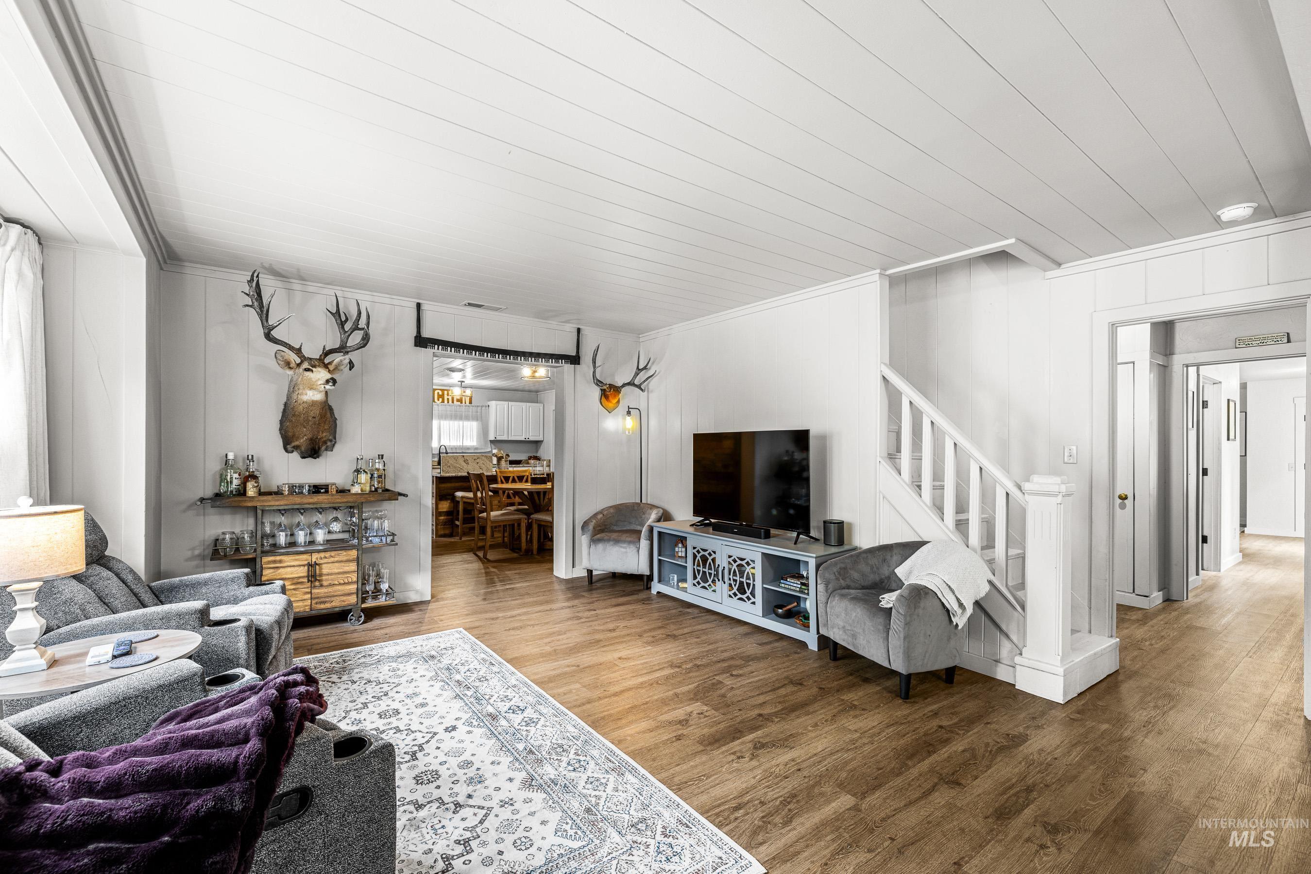 509 S Main St, Riggins, Idaho 83549, 4 Bedrooms, 3 Bathrooms, Residential For Sale, Price $599,000, 98947526