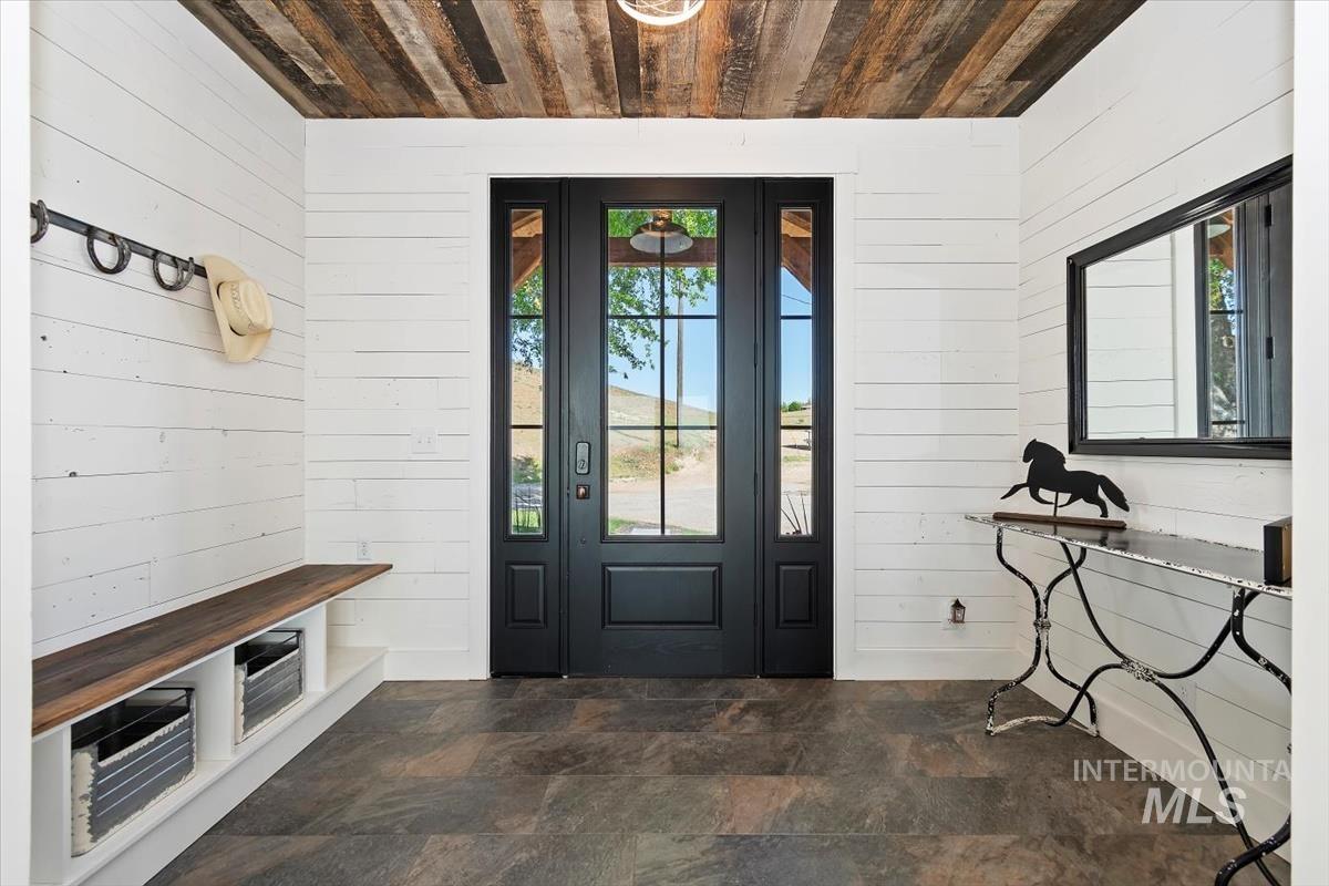 10200 W Scenic View, Star, Idaho 83669, 4 Bedrooms, 2.5 Bathrooms, Residential For Sale, Price $2,395,000, 98947539