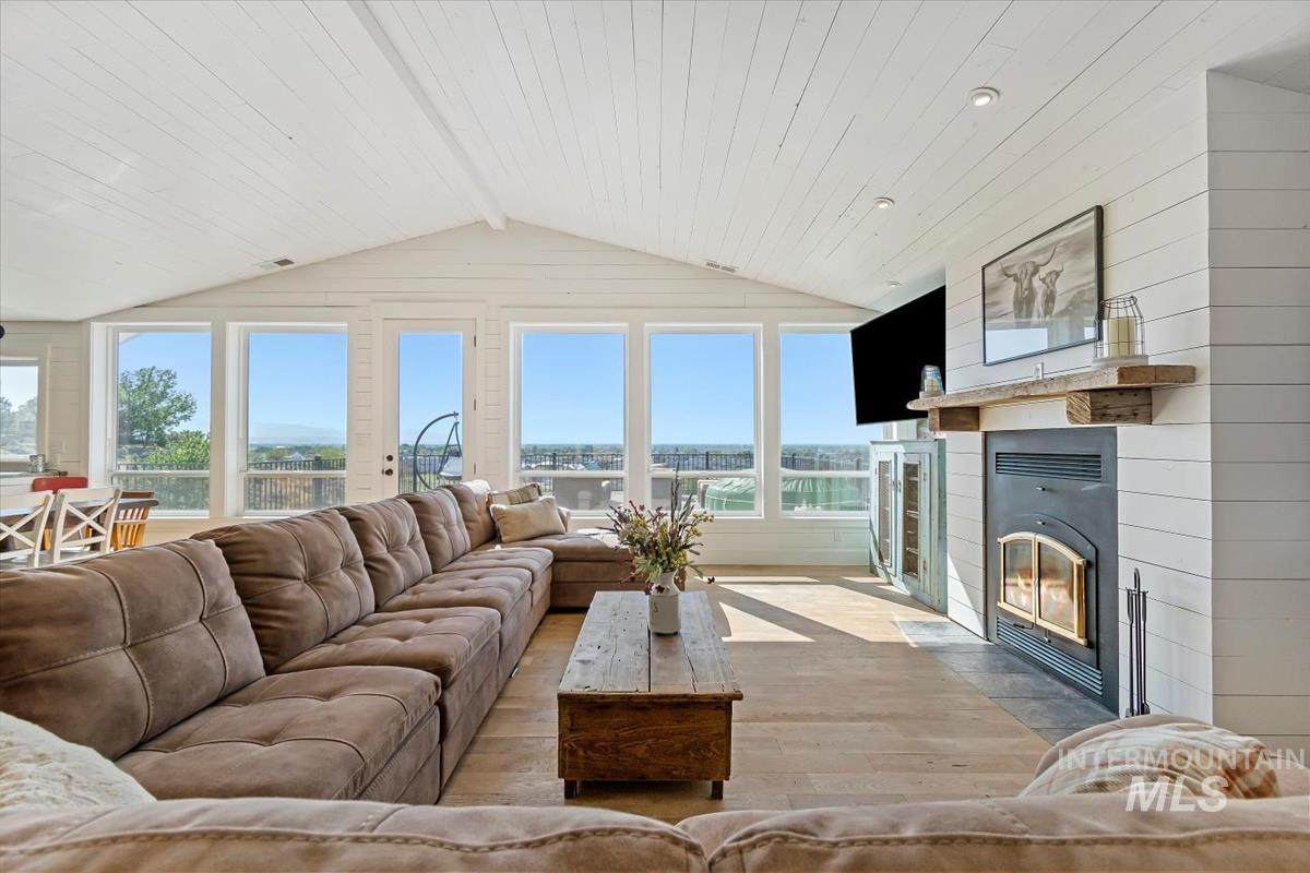 10200 W Scenic View, Star, Idaho 83669, 4 Bedrooms, 2.5 Bathrooms, Residential For Sale, Price $2,395,000, 98947539