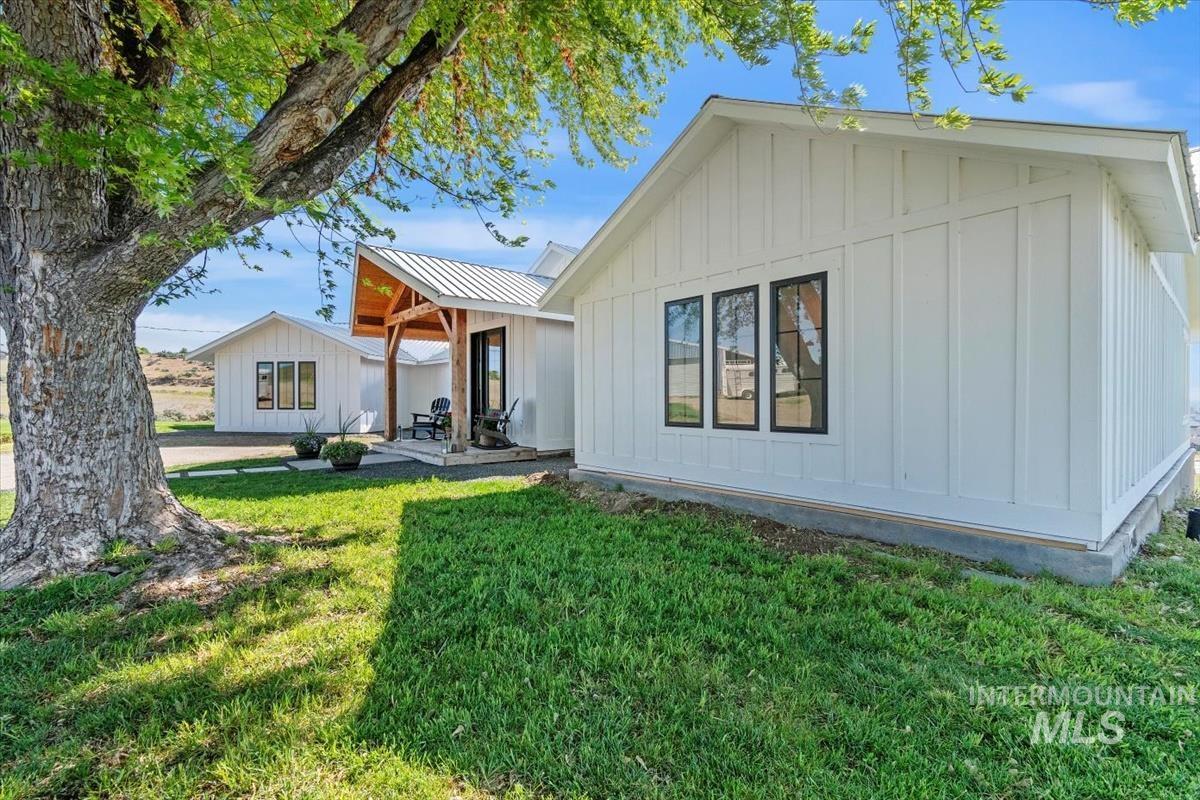 10200 W Scenic View, Star, Idaho 83669, 4 Bedrooms, 2.5 Bathrooms, Residential For Sale, Price $2,395,000, 98947539