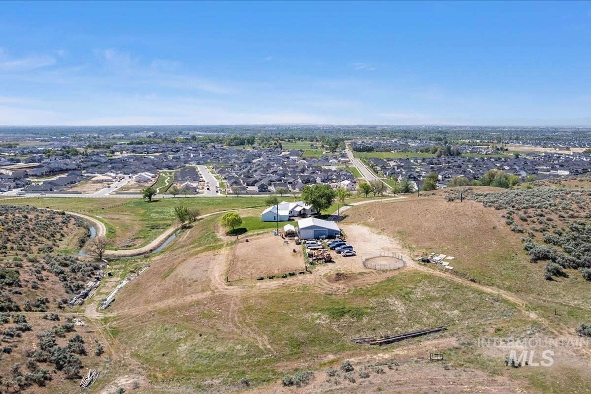 10200 W Scenic View, Star, Idaho 83669, 4 Bedrooms, 2.5 Bathrooms, Residential For Sale, Price $2,395,000, 98947539