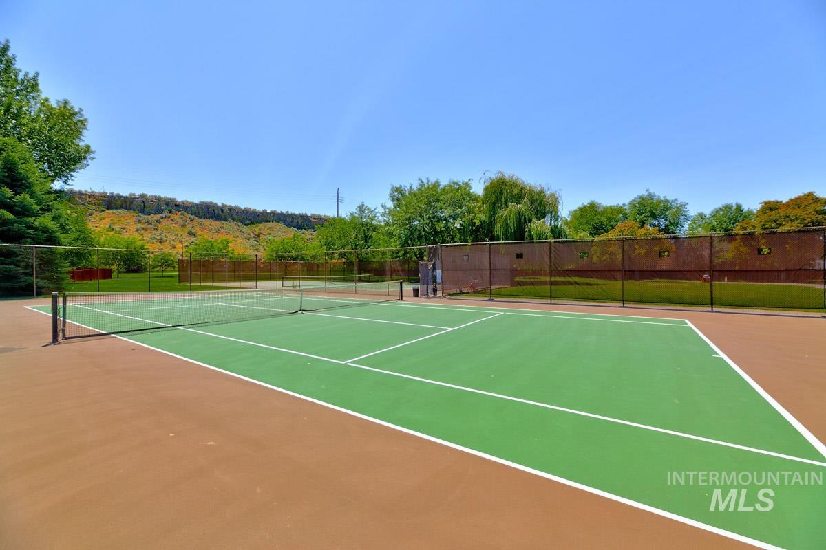 5158 S Surprise Way, Boise, Idaho 83716, 2 Bedrooms, 2 Bathrooms, Residential For Sale, Price $415,000, 98947571