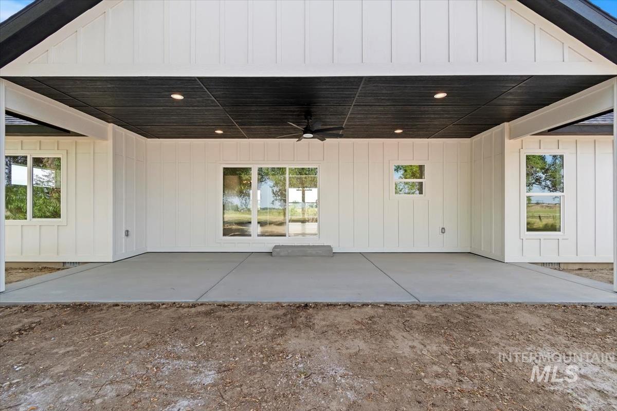 4695 County Line Rd, New Plymouth, Idaho 83655, 3 Bedrooms, 2 Bathrooms, Residential For Sale, Price $849,750, 98947590