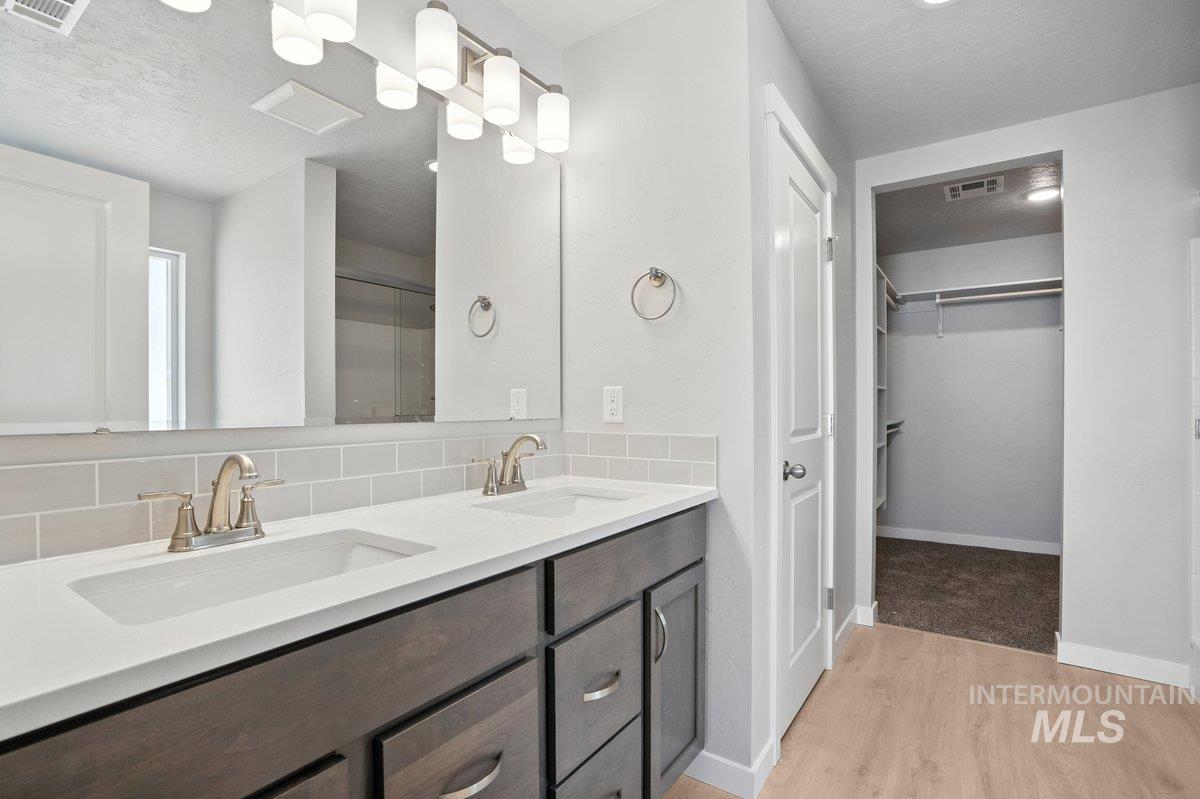 19269 Geneva Way, Caldwell, Idaho 83605, 3 Bedrooms, 2 Bathrooms, Residential For Sale, Price $429,487, 98947606