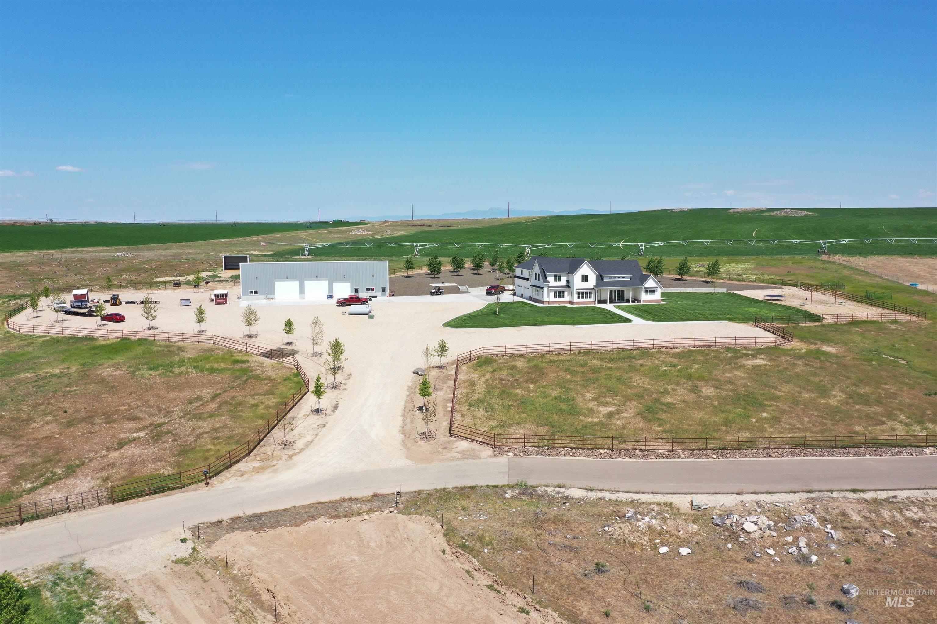 6900 Yeti Lane, Melba, Idaho 83641, 4 Bedrooms, 3.5 Bathrooms, Residential For Sale, Price $1,889,000, 98947612