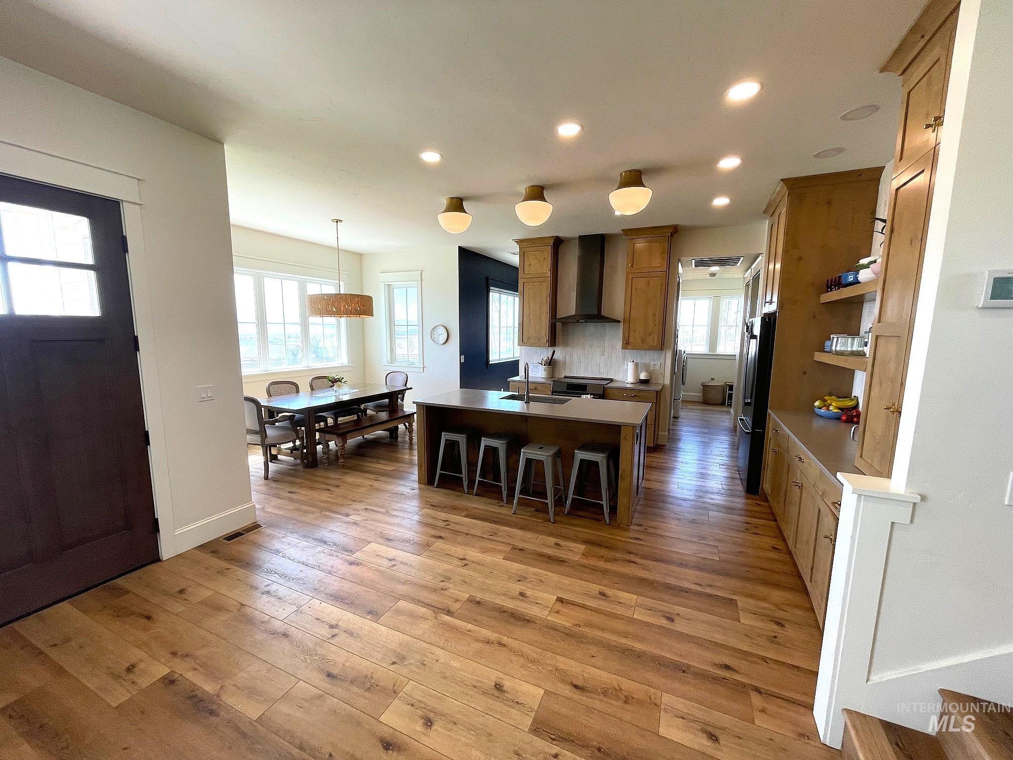 6900 Yeti Lane, Melba, Idaho 83641, 4 Bedrooms, 3.5 Bathrooms, Residential For Sale, Price $1,889,000, 98947612
