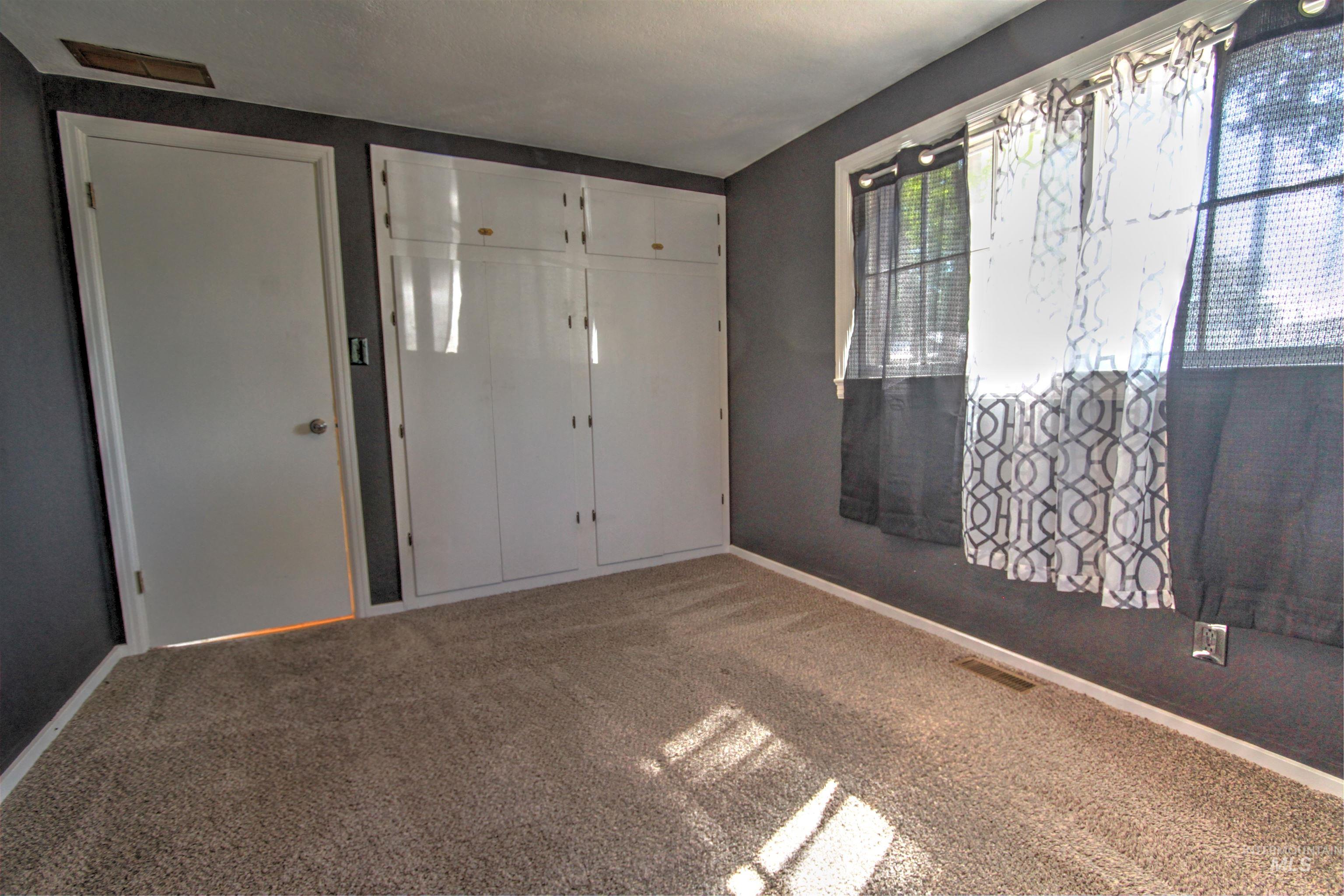 2912 S Harmony Ave, Boise, Idaho 83706, 3 Bedrooms, 2 Bathrooms, Residential For Sale, Price $424,900, 98947636