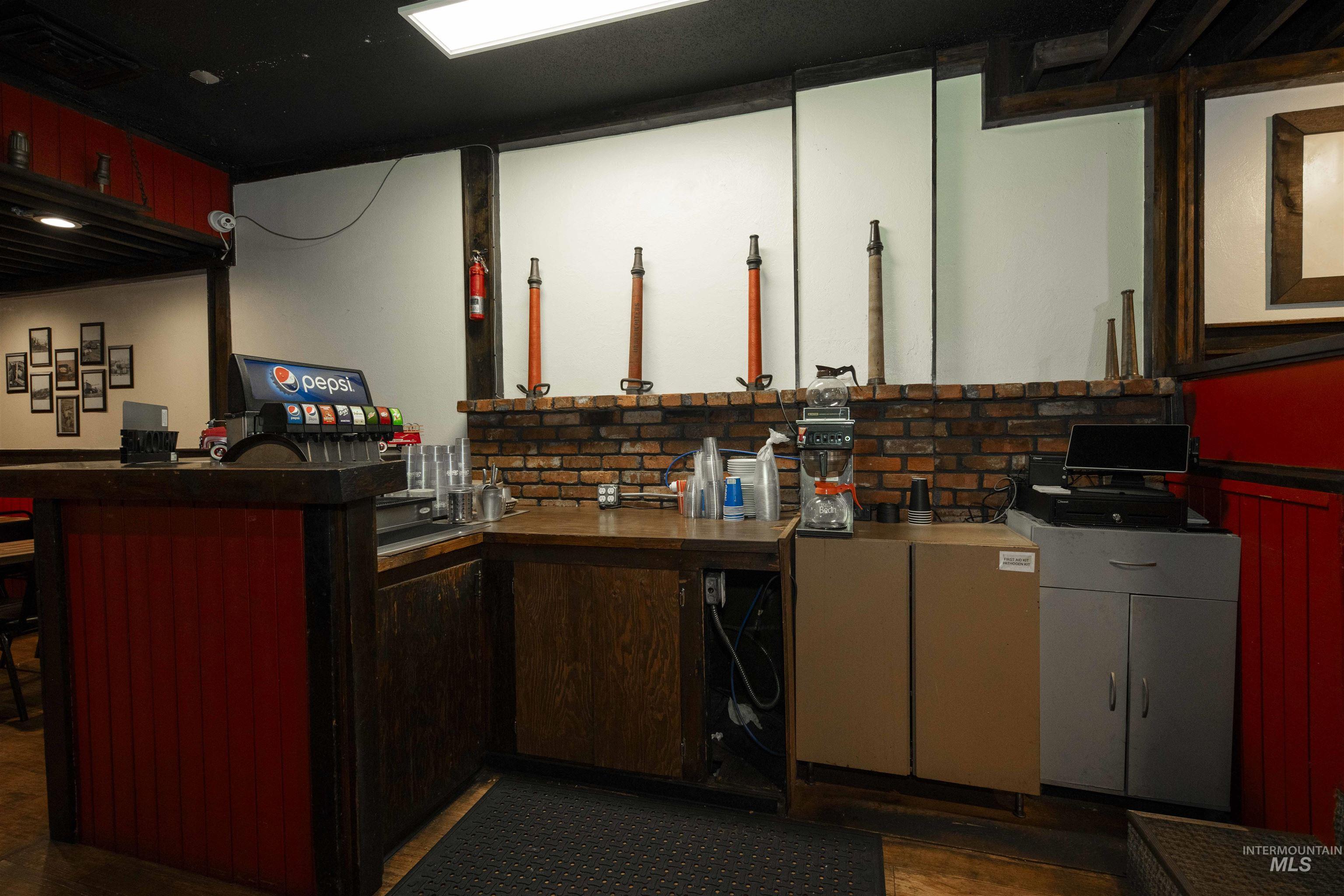 916 6th Street, Clarkston, Washington 99403, Business/Commercial For Sale, Price $449,000, 98947642