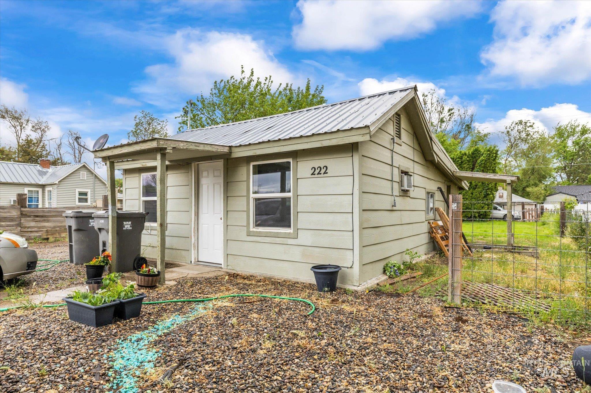 218 & 222 E Owyhee Ave, Homedale, Idaho 83628, 1 Bedroom, 1 Bathroom, Residential For Sale, Price $250,000, 98947649