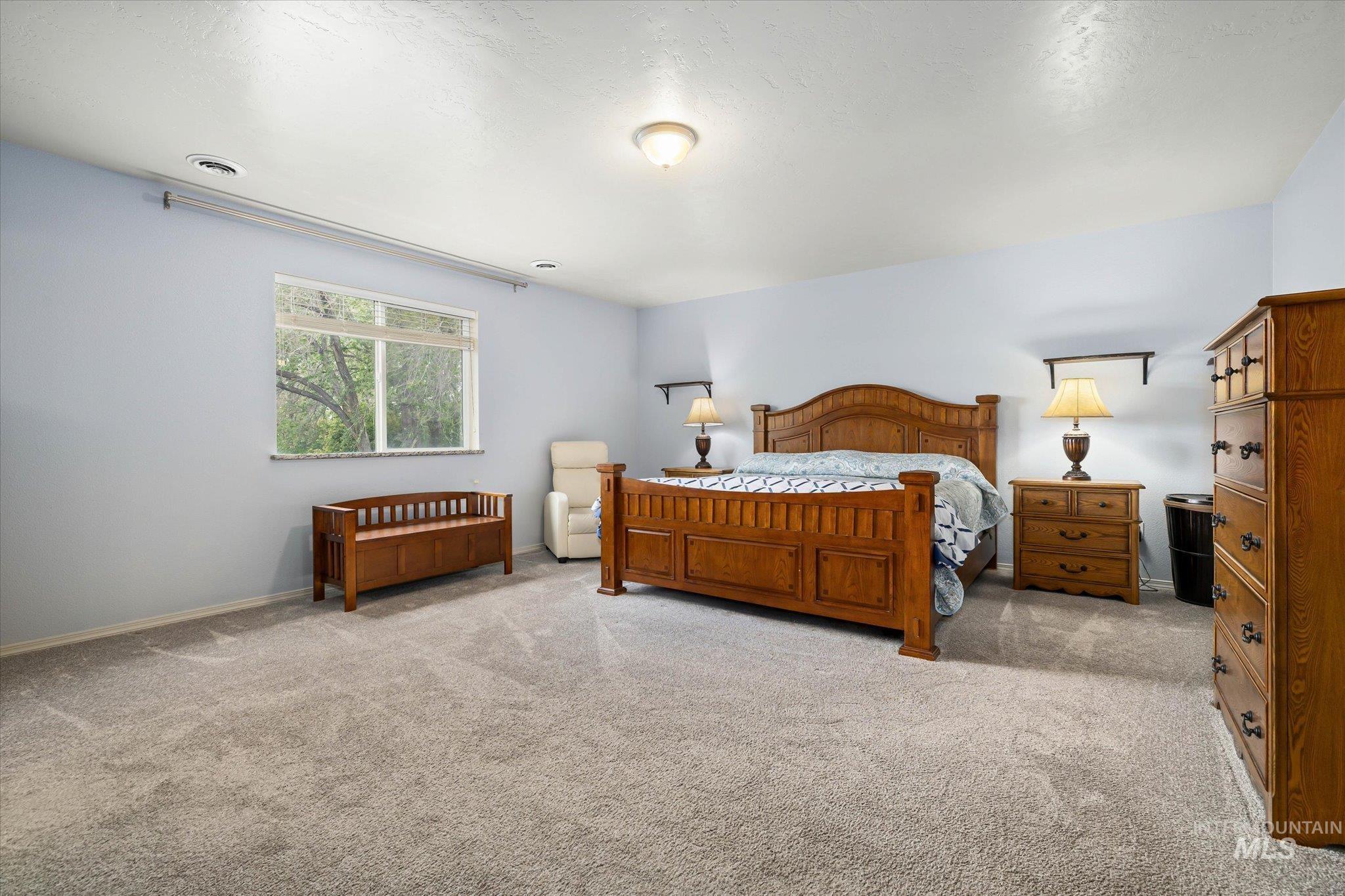 2023 E Wrightwood Dr., Meridian, Idaho 83642, 4 Bedrooms, 2.5 Bathrooms, Residential For Sale, Price $575,000, 98947650