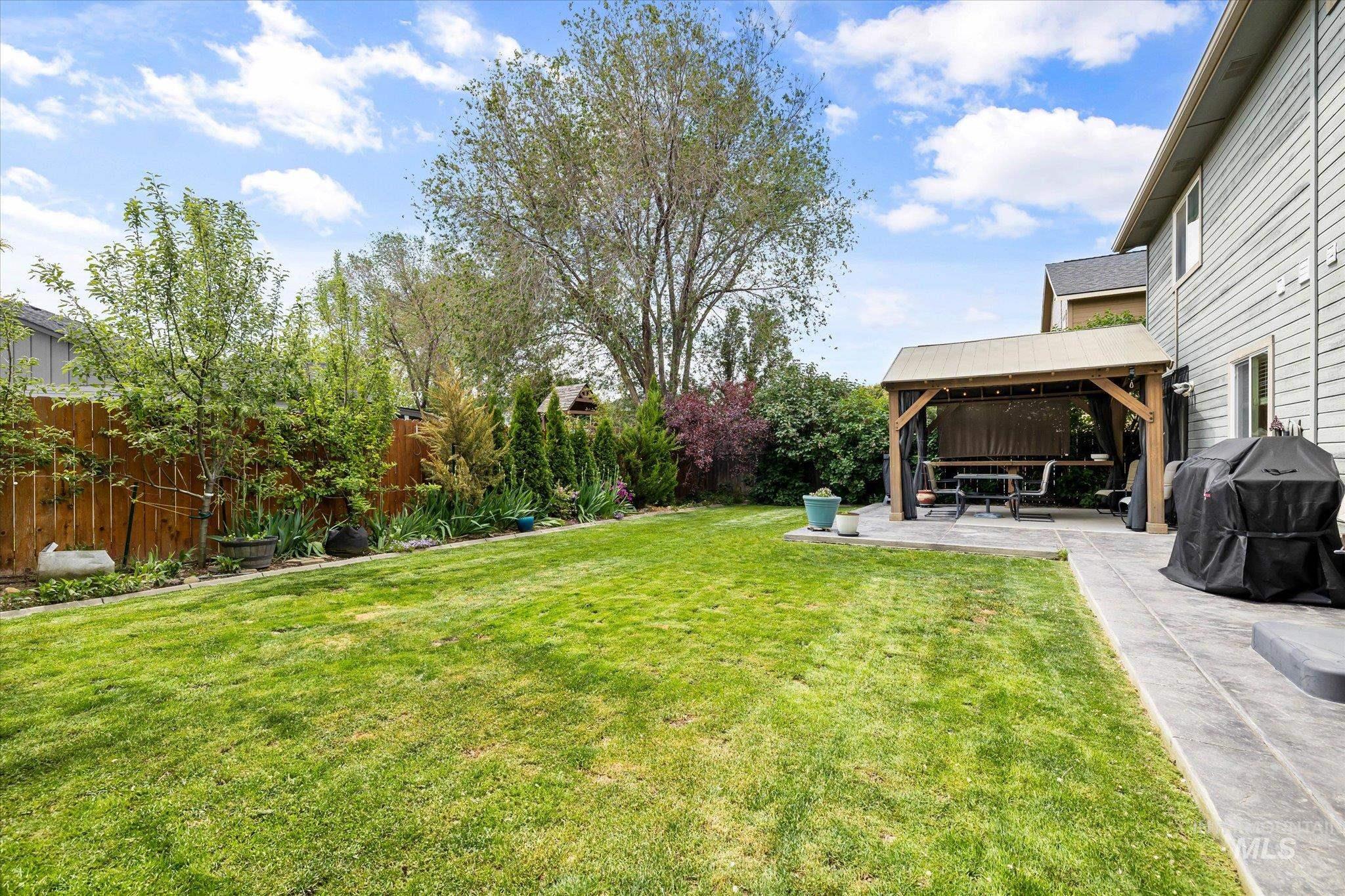 2023 E Wrightwood Dr., Meridian, Idaho 83642, 4 Bedrooms, 2.5 Bathrooms, Residential For Sale, Price $575,000, 98947650