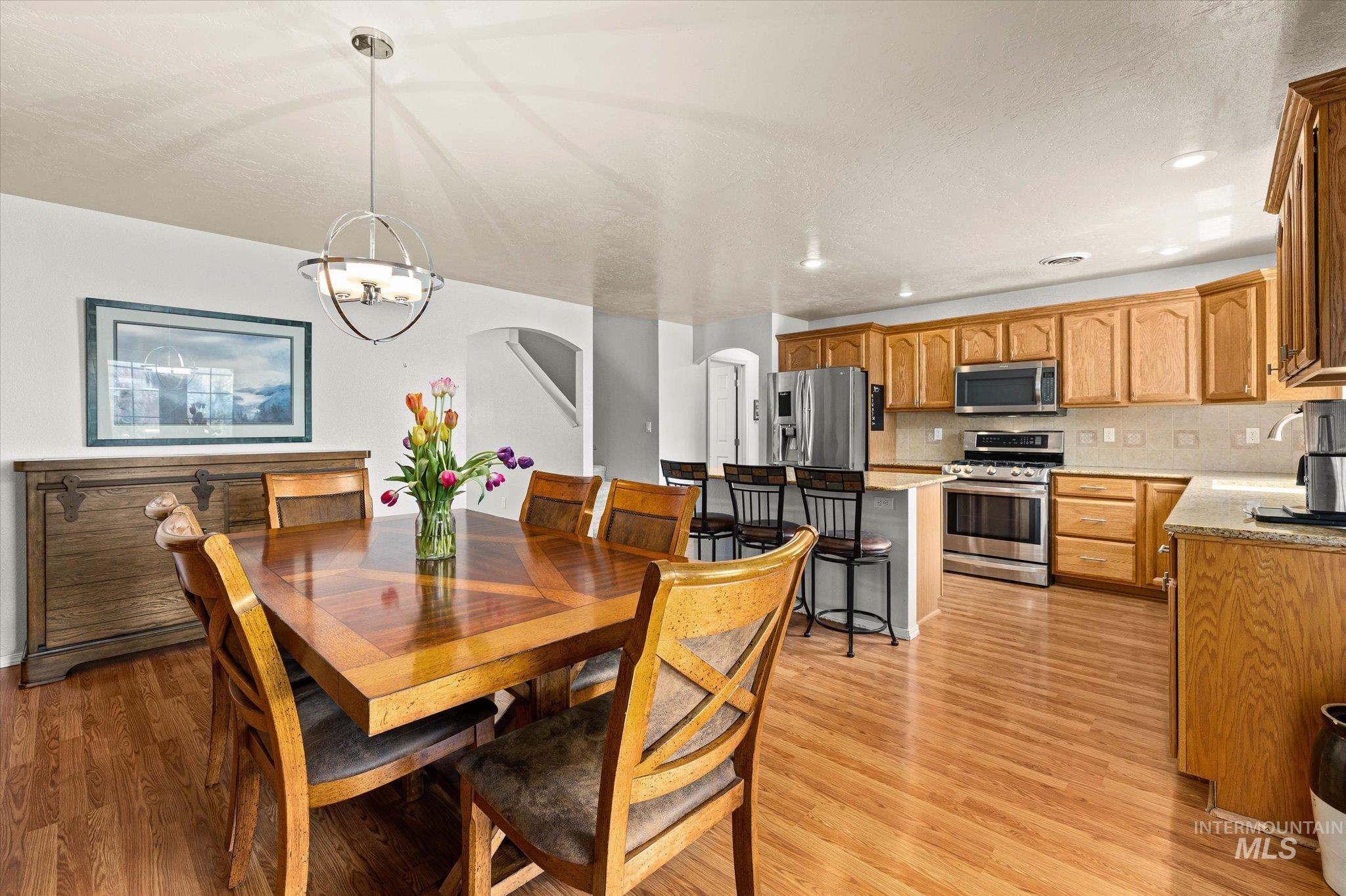 2023 E Wrightwood Dr., Meridian, Idaho 83642, 4 Bedrooms, 2.5 Bathrooms, Residential For Sale, Price $575,000, 98947650