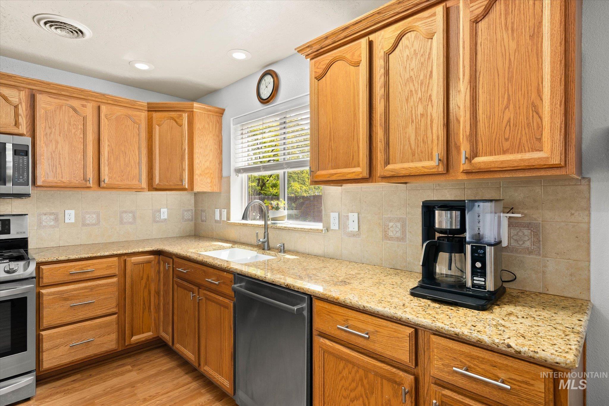 2023 E Wrightwood Dr., Meridian, Idaho 83642, 4 Bedrooms, 2.5 Bathrooms, Residential For Sale, Price $575,000, 98947650