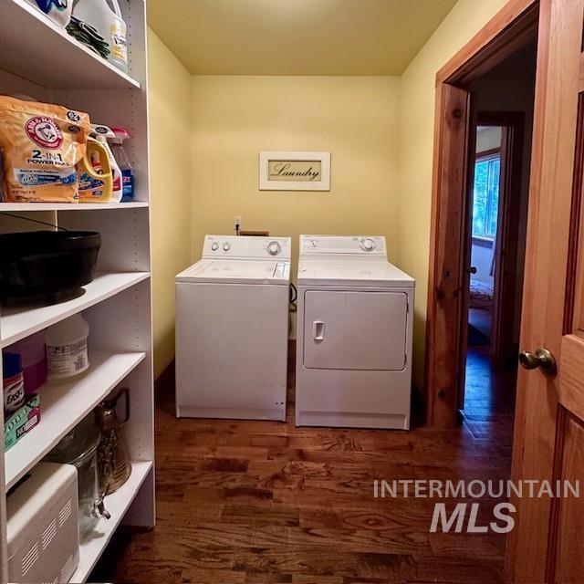 51 Ranch Cir, Cascade, Idaho 83611, 2 Bedrooms, 2 Bathrooms, Residential For Sale, Price $569,000, 98947655