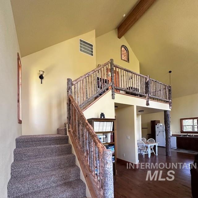51 Ranch Cir, Cascade, Idaho 83611, 2 Bedrooms, 2 Bathrooms, Residential For Sale, Price $569,000, 98947655