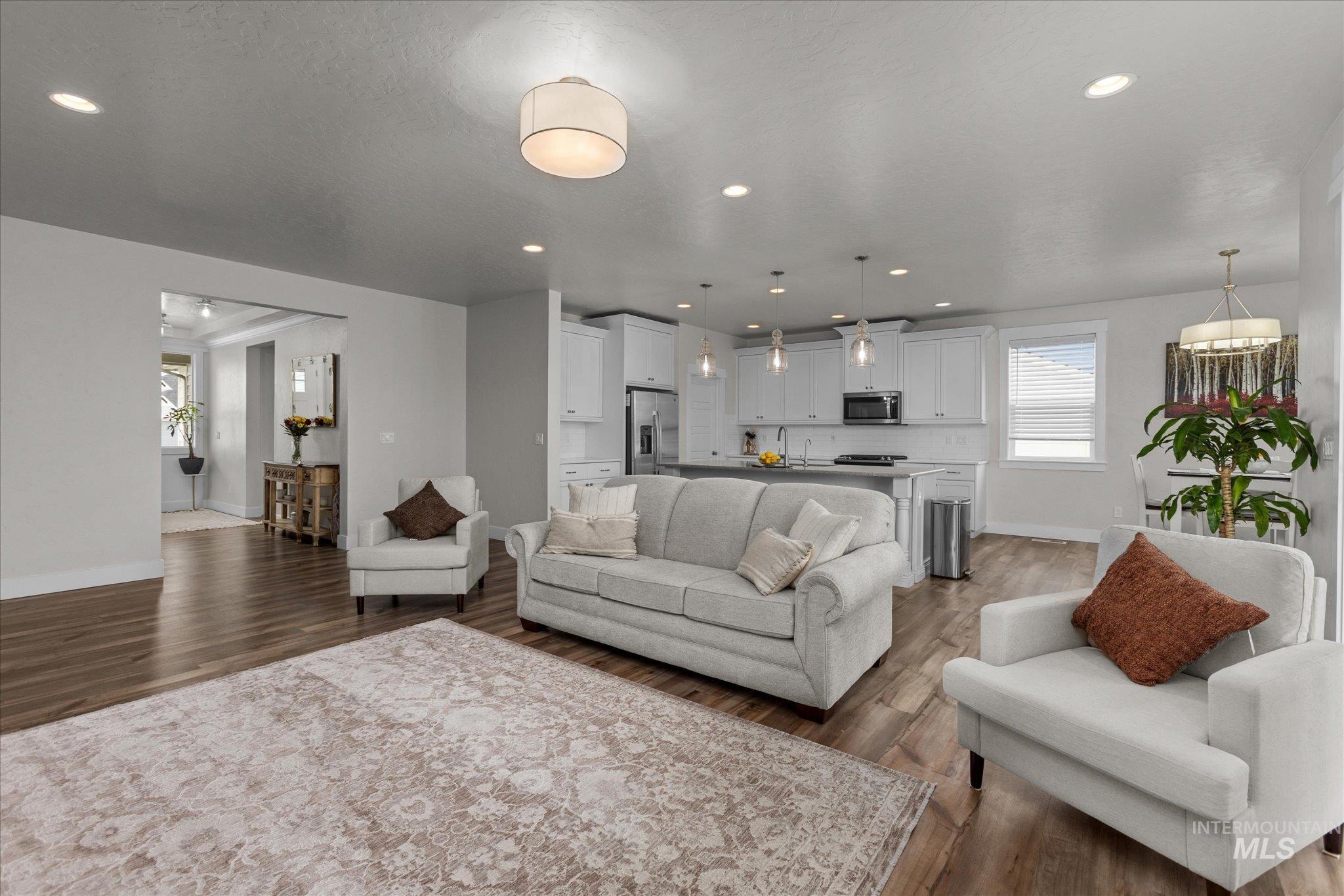 6413 E Path, Nampa, Idaho 83687, 4 Bedrooms, 3.5 Bathrooms, Residential For Sale, Price $629,999, 98947718