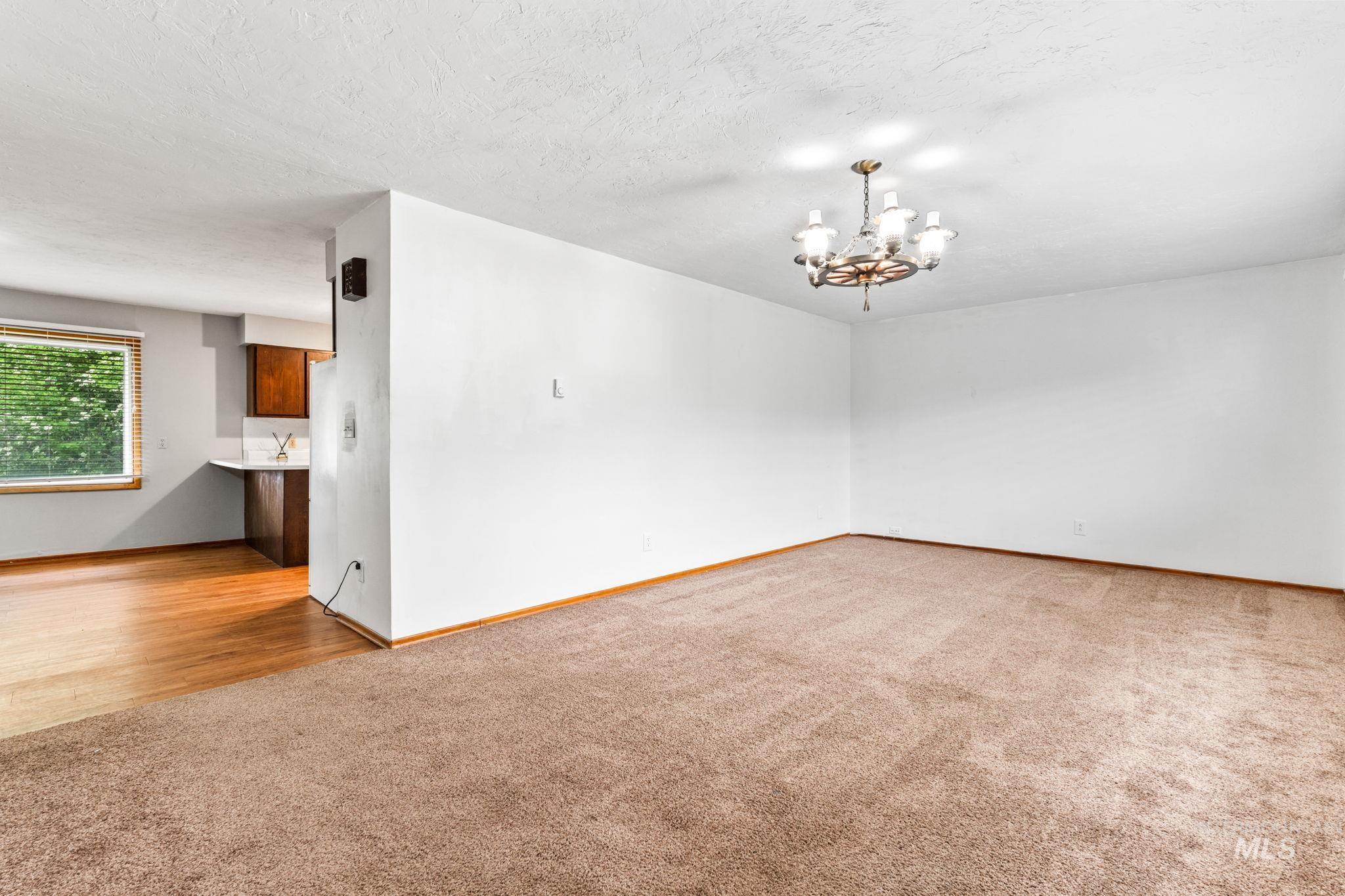 419 W 2nd St., Fairfield, Idaho 83327, 3 Bedrooms, 2 Bathrooms, Residential For Sale, Price $299,000, 98947720