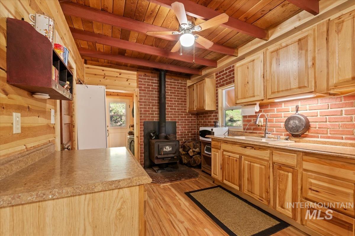 1589 Bear Trail Lp, Cascade, Idaho 83611, 3 Bedrooms, 1 Bathroom, Residential For Sale, Price $405,000, 98947738