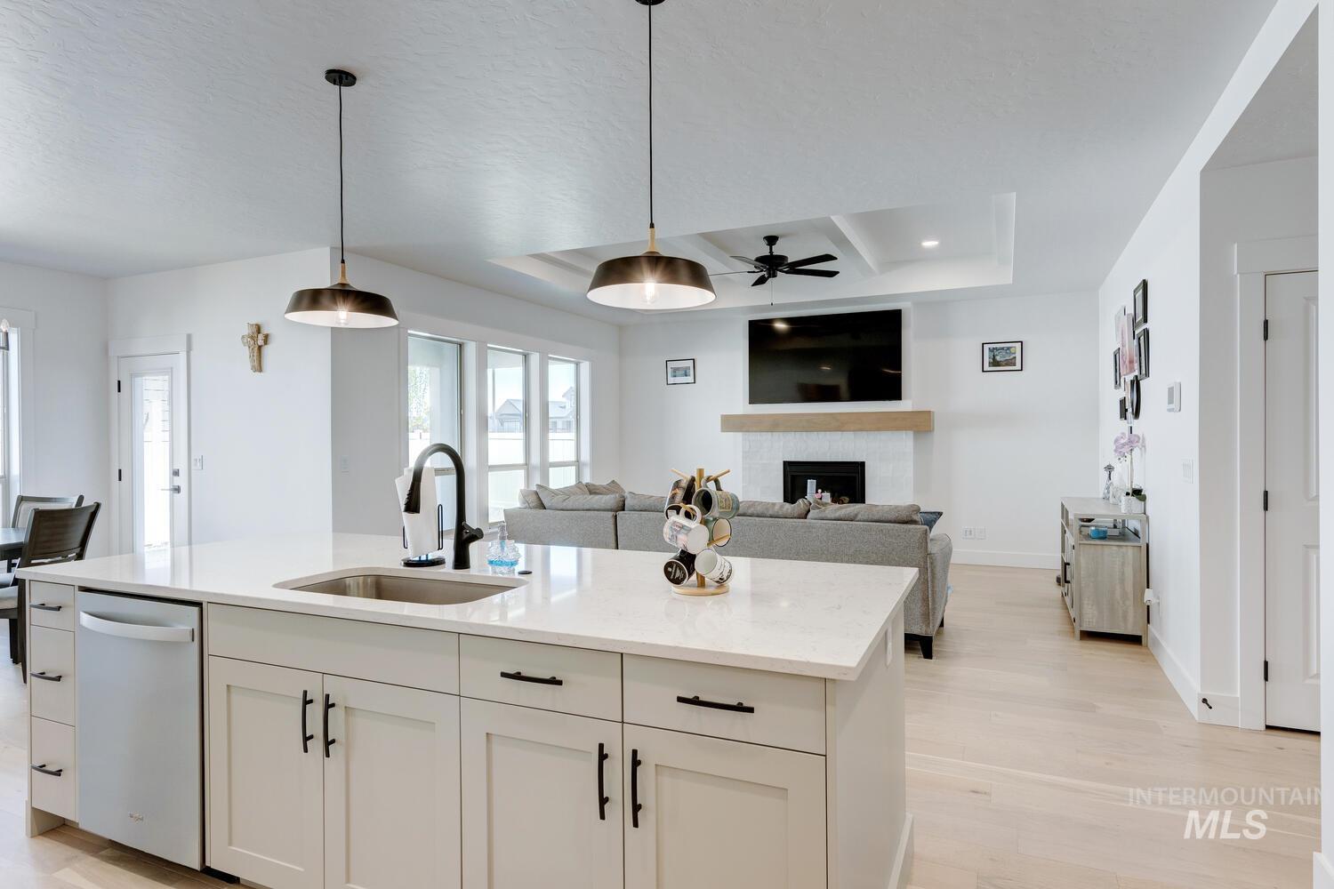 3661 S Corabell Way, Meridian, Idaho 83642-8952, 4 Bedrooms, 2 Bathrooms, Residential For Sale, Price $644,900, 98947748