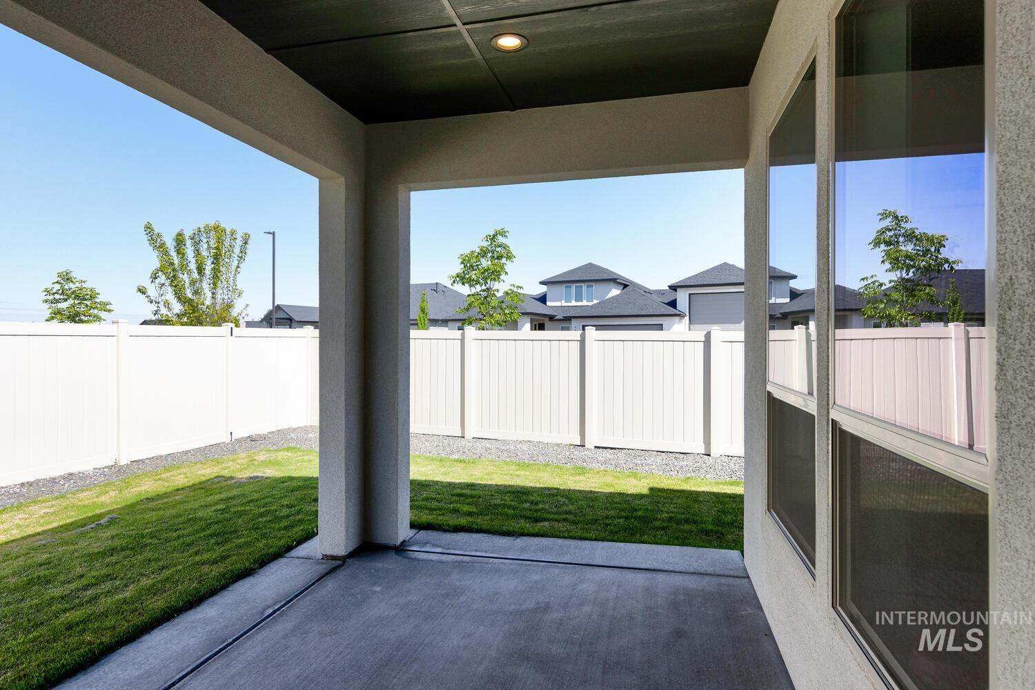 3661 S Corabell Way, Meridian, Idaho 83642-8952, 4 Bedrooms, 2 Bathrooms, Residential For Sale, Price $644,900, 98947748