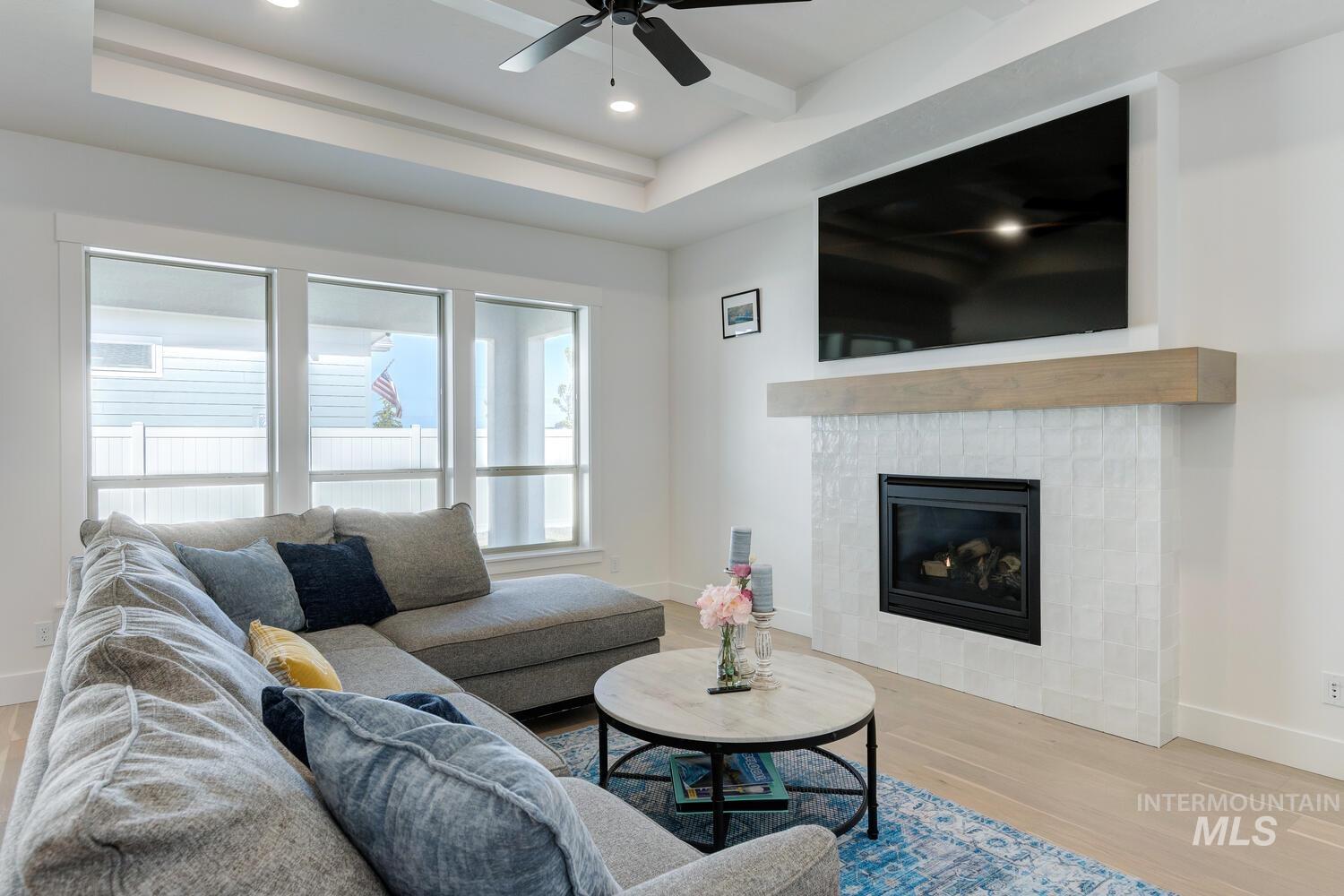 3661 S Corabell Way, Meridian, Idaho 83642-8952, 4 Bedrooms, 2 Bathrooms, Residential For Sale, Price $644,900, 98947748