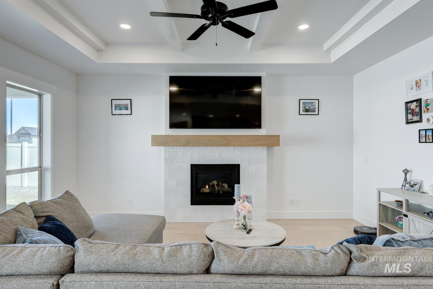 3661 S Corabell Way, Meridian, Idaho 83642-8952, 4 Bedrooms, 2 Bathrooms, Residential For Sale, Price $644,900, 98947748