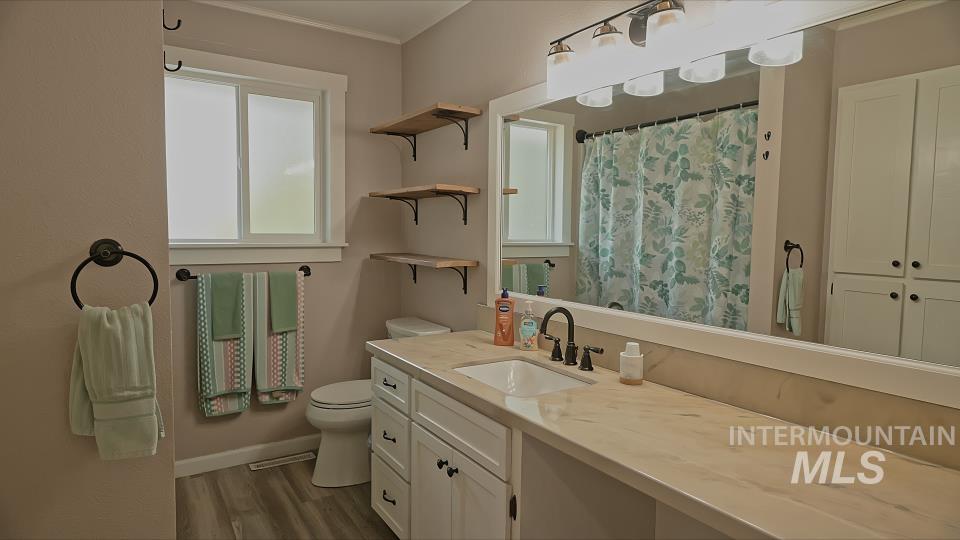 2770 Rainier Street, Clarkston, Washington 99403, 4 Bedrooms, 2 Bathrooms, Residential For Sale, Price $465,000, 98947771