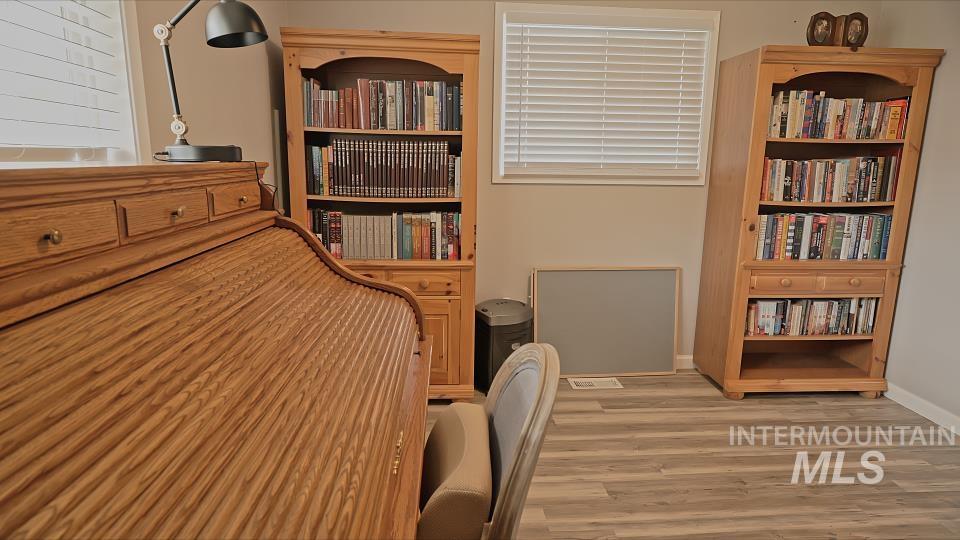 2770 Rainier Street, Clarkston, Washington 99403, 4 Bedrooms, 2 Bathrooms, Residential For Sale, Price $465,000, 98947771