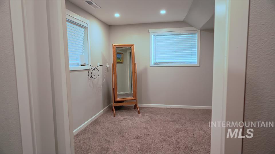 2770 Rainier Street, Clarkston, Washington 99403, 4 Bedrooms, 2 Bathrooms, Residential For Sale, Price $465,000, 98947771