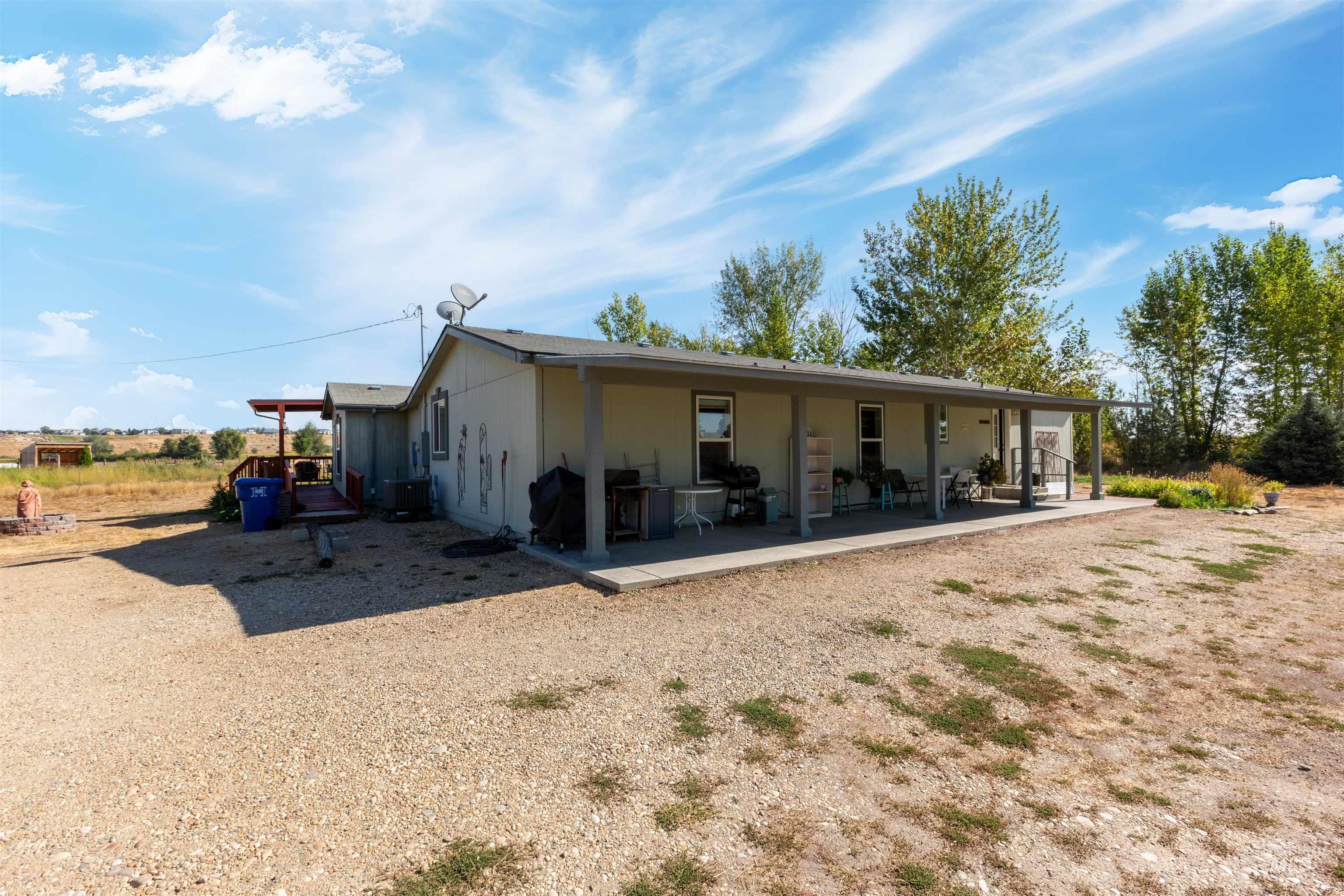 23124 Kingsbury Rd., Middleton, Idaho 83644, 4 Bedrooms, 3 Bathrooms, Residential For Sale, Price $599,000, 98947772
