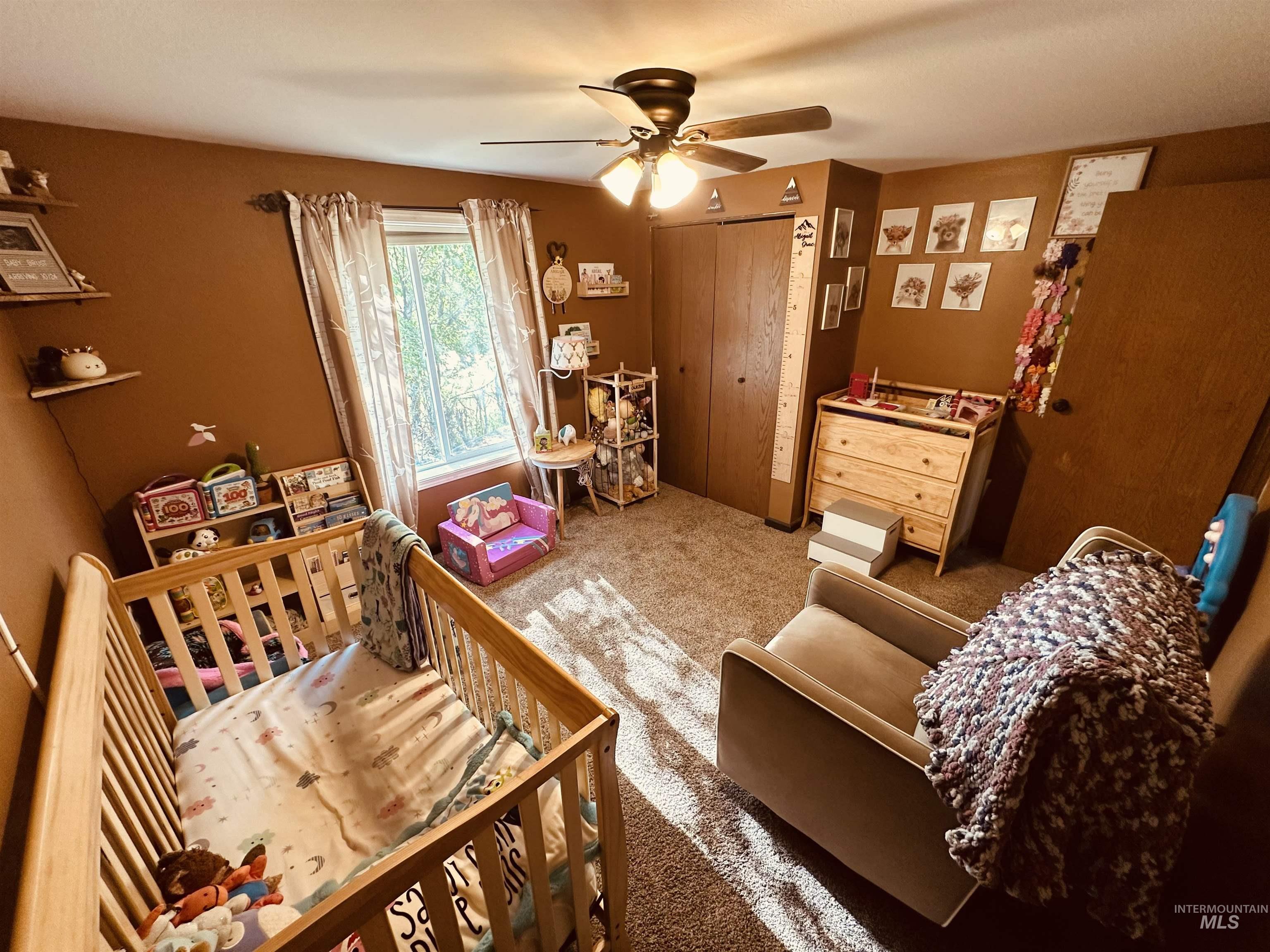 245 W 3rd st, Huntington, Oregon 97907, 3 Bedrooms, 2 Bathrooms, Residential For Sale, Price $385,000, 98947775