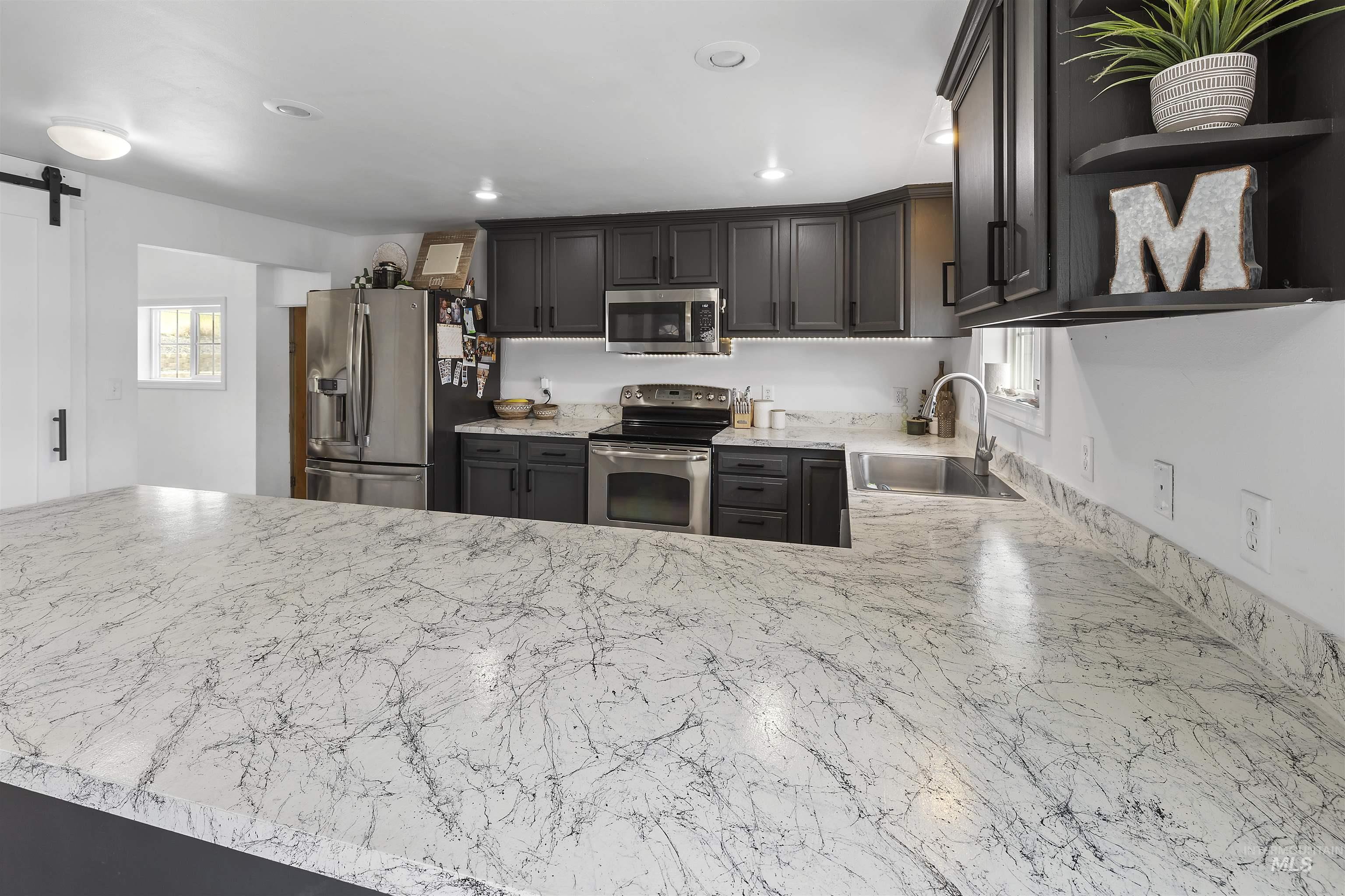 105 Meador Street, Asotin, Washington 99402, 4 Bedrooms, 1 Bathroom, Residential For Sale, Price $365,000, 98947785