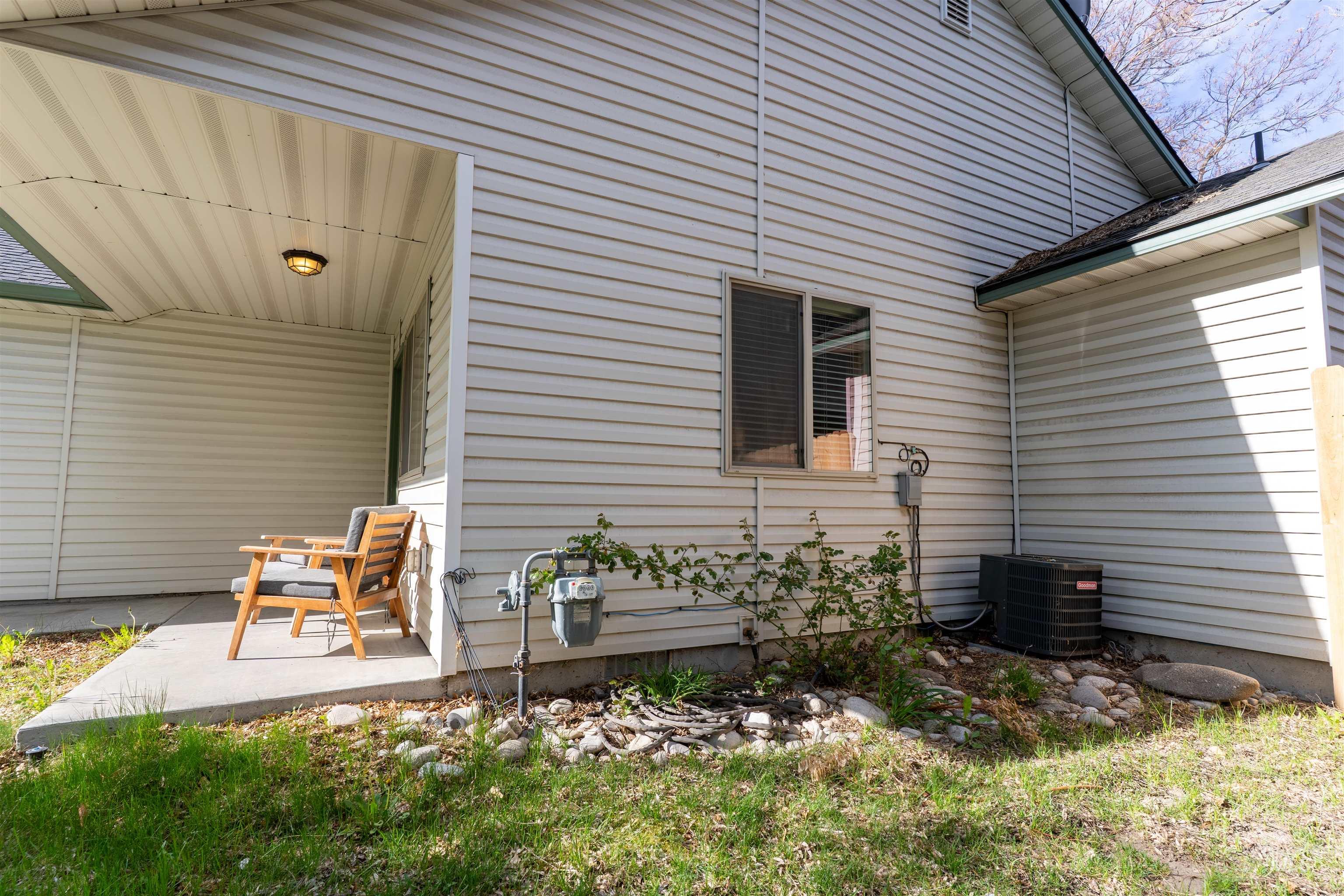 2245-2247 S. AMY AVE, Boise, Idaho 83706-4403, 3 Bedrooms, 2 Bathrooms, Residential Income For Sale, Price $715,000, 98947811