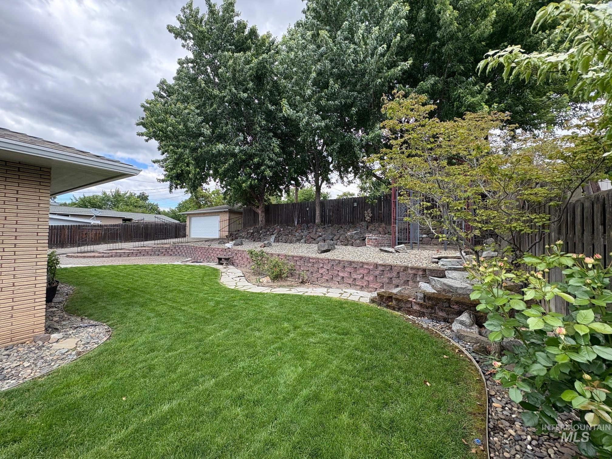 1615 Prospect Ave, Lewiston, Idaho 83501, 4 Bedrooms, 2.5 Bathrooms, Residential For Sale, Price $459,900, 98947819