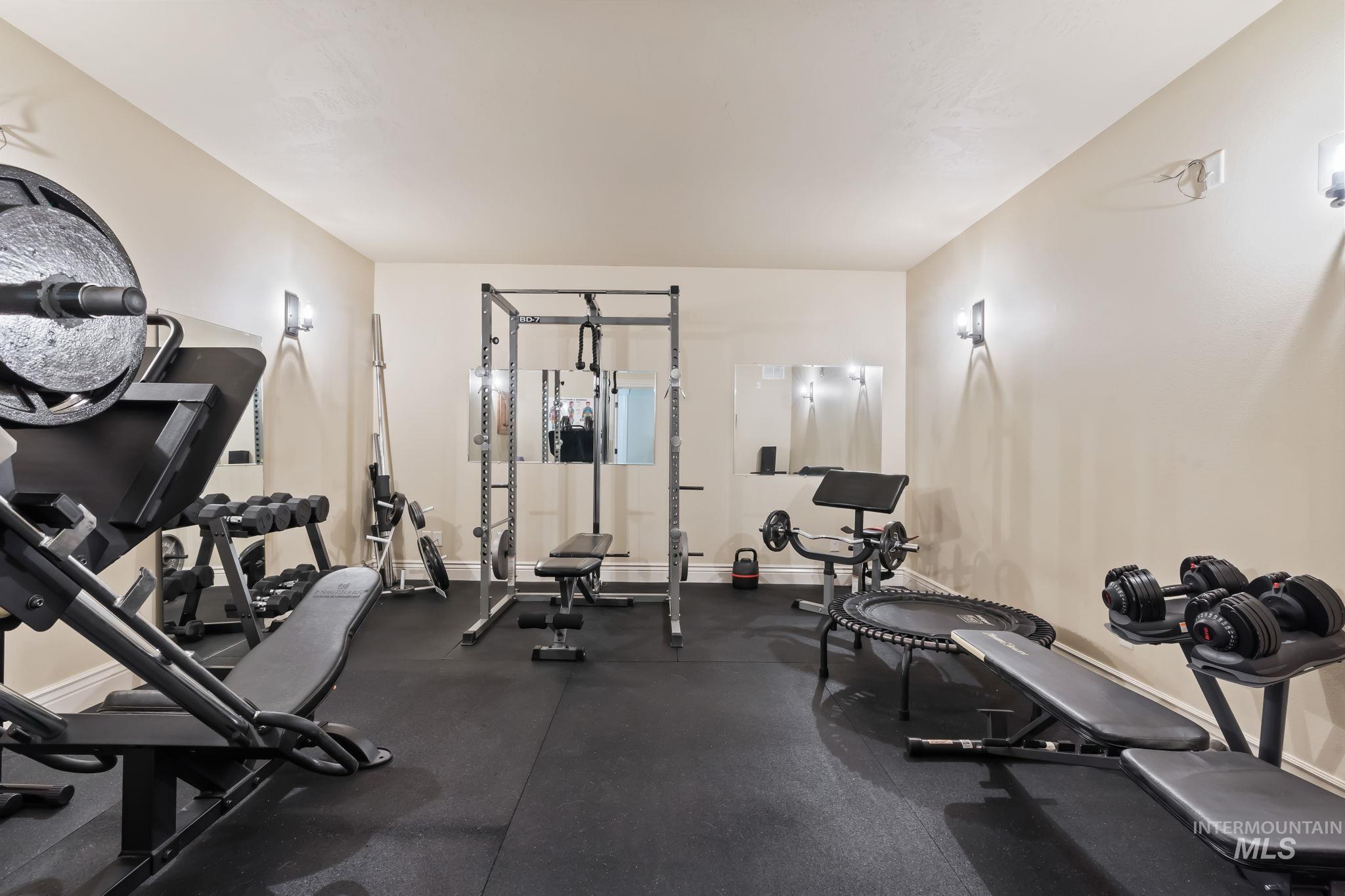 5908 N Highhill Place, Star, Idaho 83669, 6 Bedrooms, 5.5 Bathrooms, Residential For Sale, Price $1,550,000, 98947855