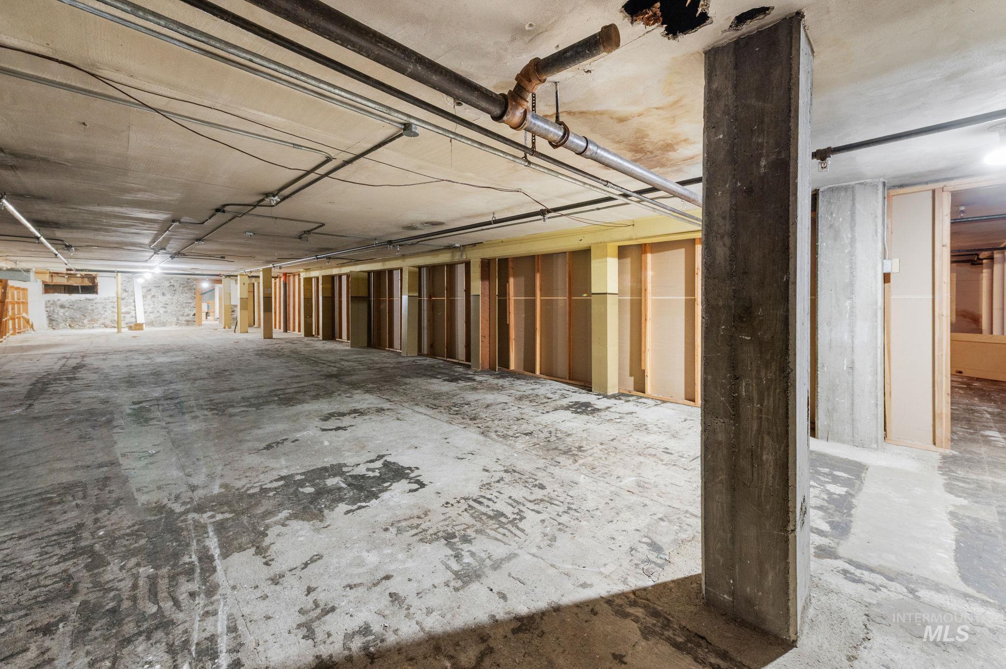 610 Main Street, Lewiston, Idaho 83501, Business/Commercial For Sale, Price $995,000, 98947872