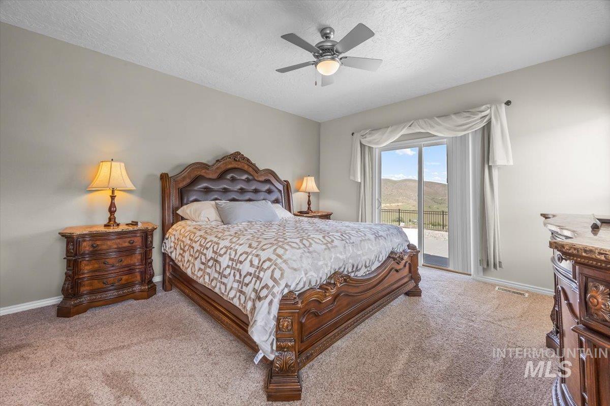 160 Summit Ridge Road, Horseshoe Bend, Idaho 83629, 3 Bedrooms, 3 Bathrooms, Residential For Sale, Price $799,900, 98947936