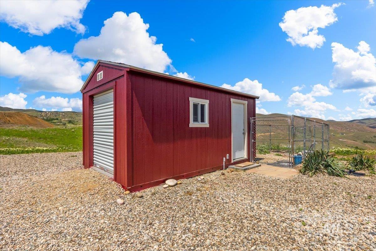 160 Summit Ridge Road, Horseshoe Bend, Idaho 83629, 3 Bedrooms, 3 Bathrooms, Residential For Sale, Price $799,900, 98947936