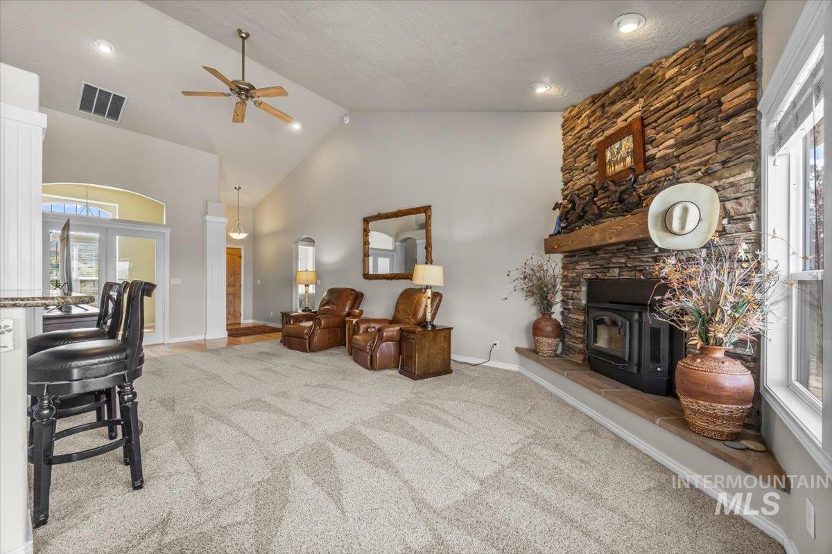 160 Summit Ridge Road, Horseshoe Bend, Idaho 83629, 3 Bedrooms, 3 Bathrooms, Residential For Sale, Price $799,900, 98947936