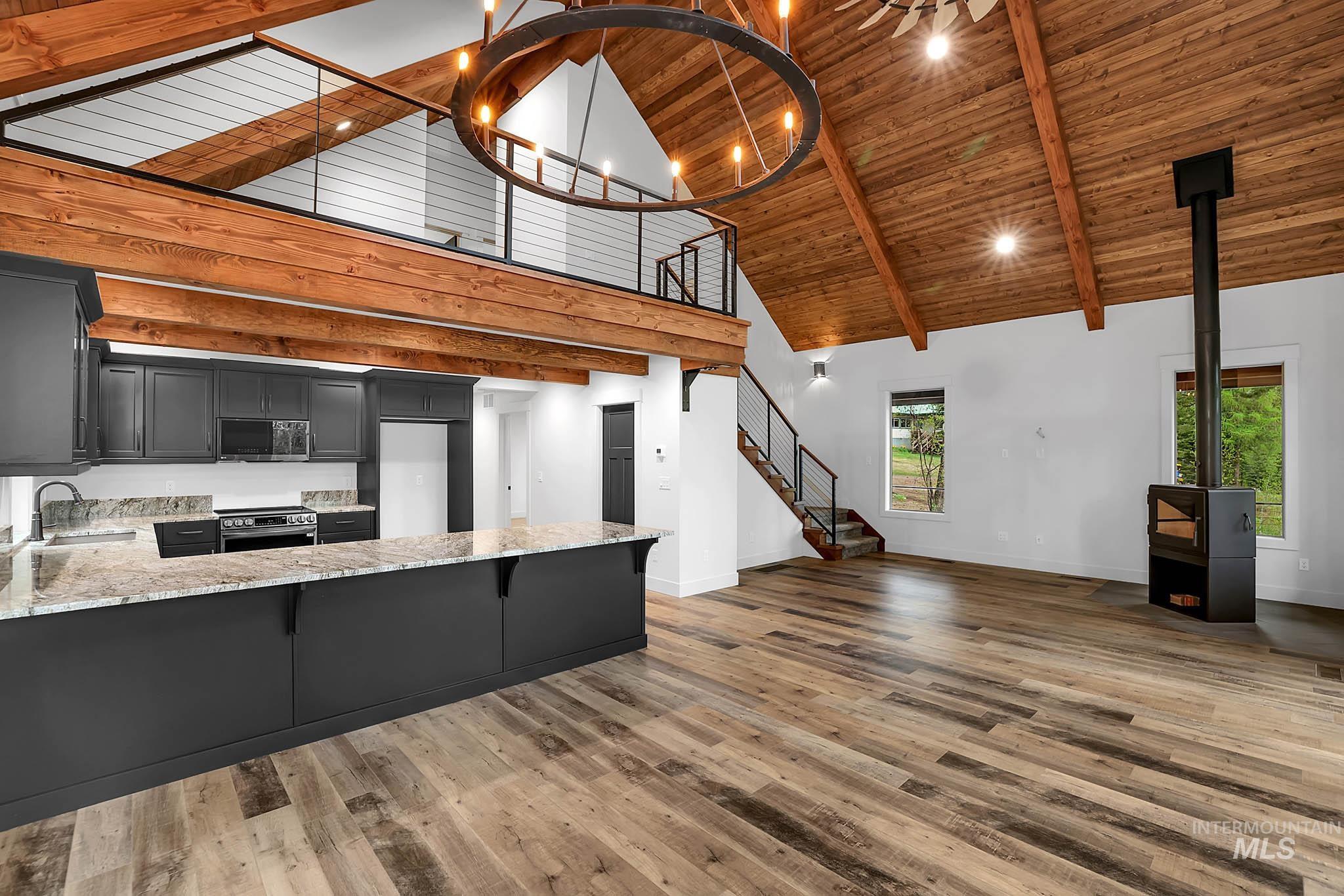 1 Caribou Parkway, Cascade, Idaho 83611, 3 Bedrooms, 2 Bathrooms, Residential For Sale, Price $667,700, 98947940
